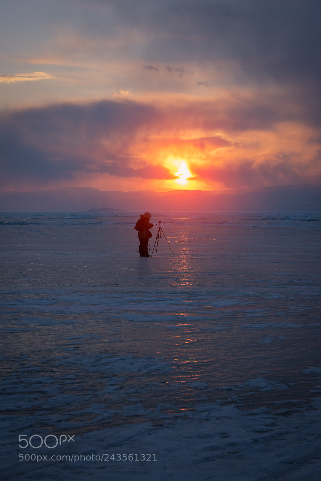 Nikon D810 sample photo. Frozen photographer @ baikal. photography