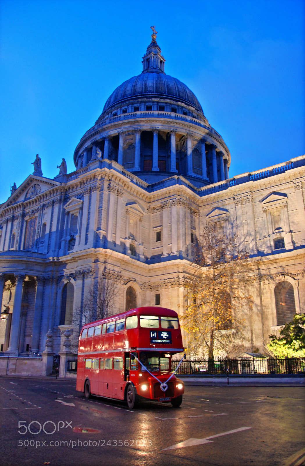 Nikon D80 sample photo. St paul's cathedral, london photography