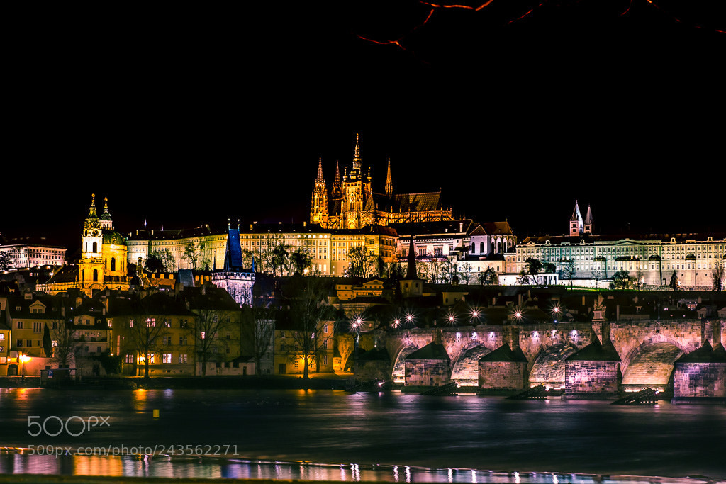 Canon EOS 1300D (EOS Rebel T6 / EOS Kiss X80) sample photo. Prague at night photography