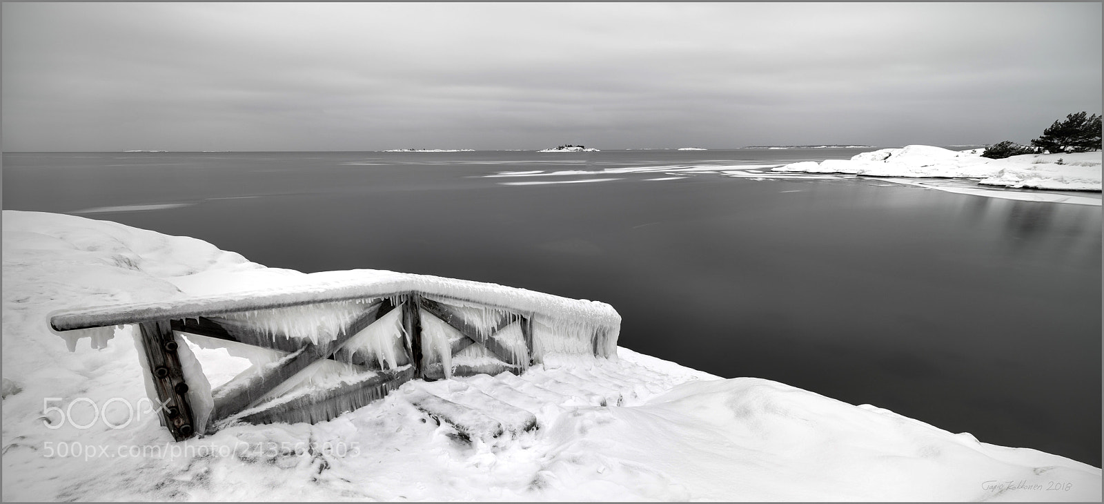 Pentax K-1 sample photo. Frozen railing photography