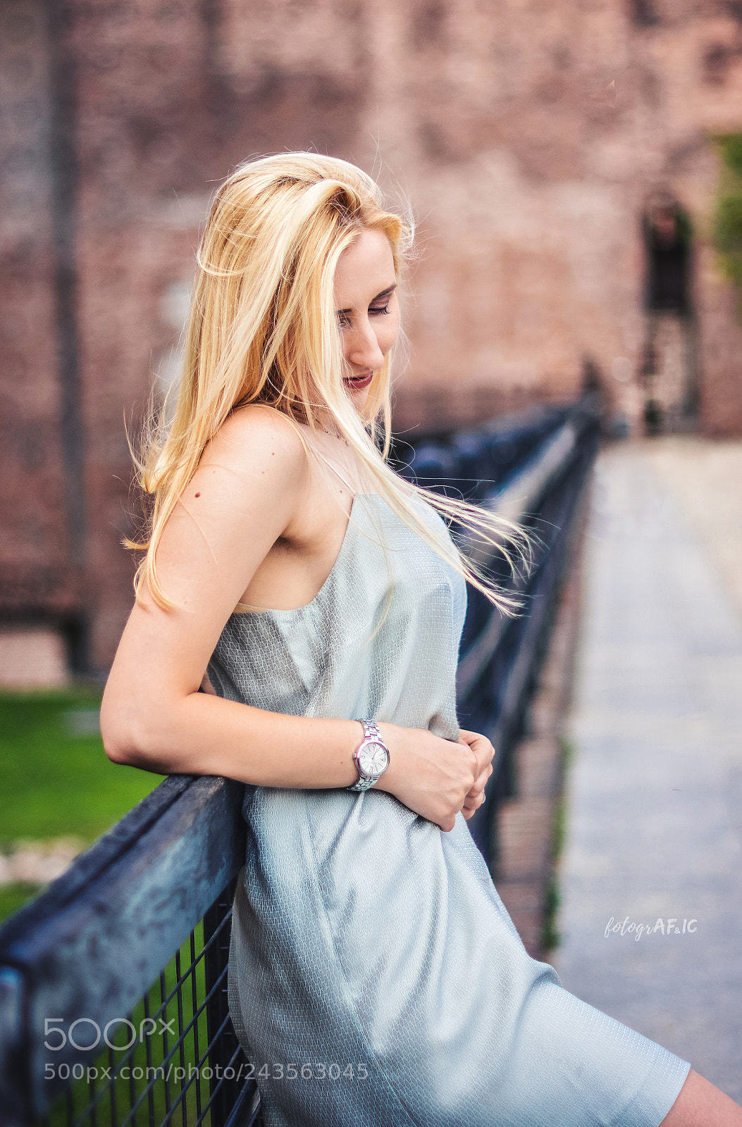 Nikon D7100 sample photo. Shy girl photography