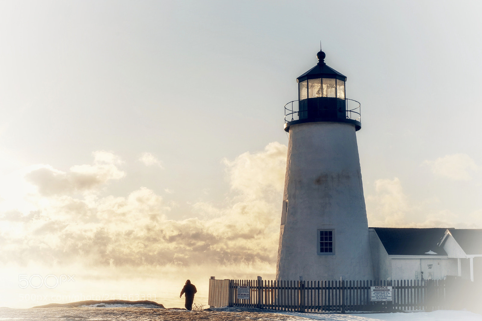 Fujifilm X-T20 sample photo. The lightkeeper photography