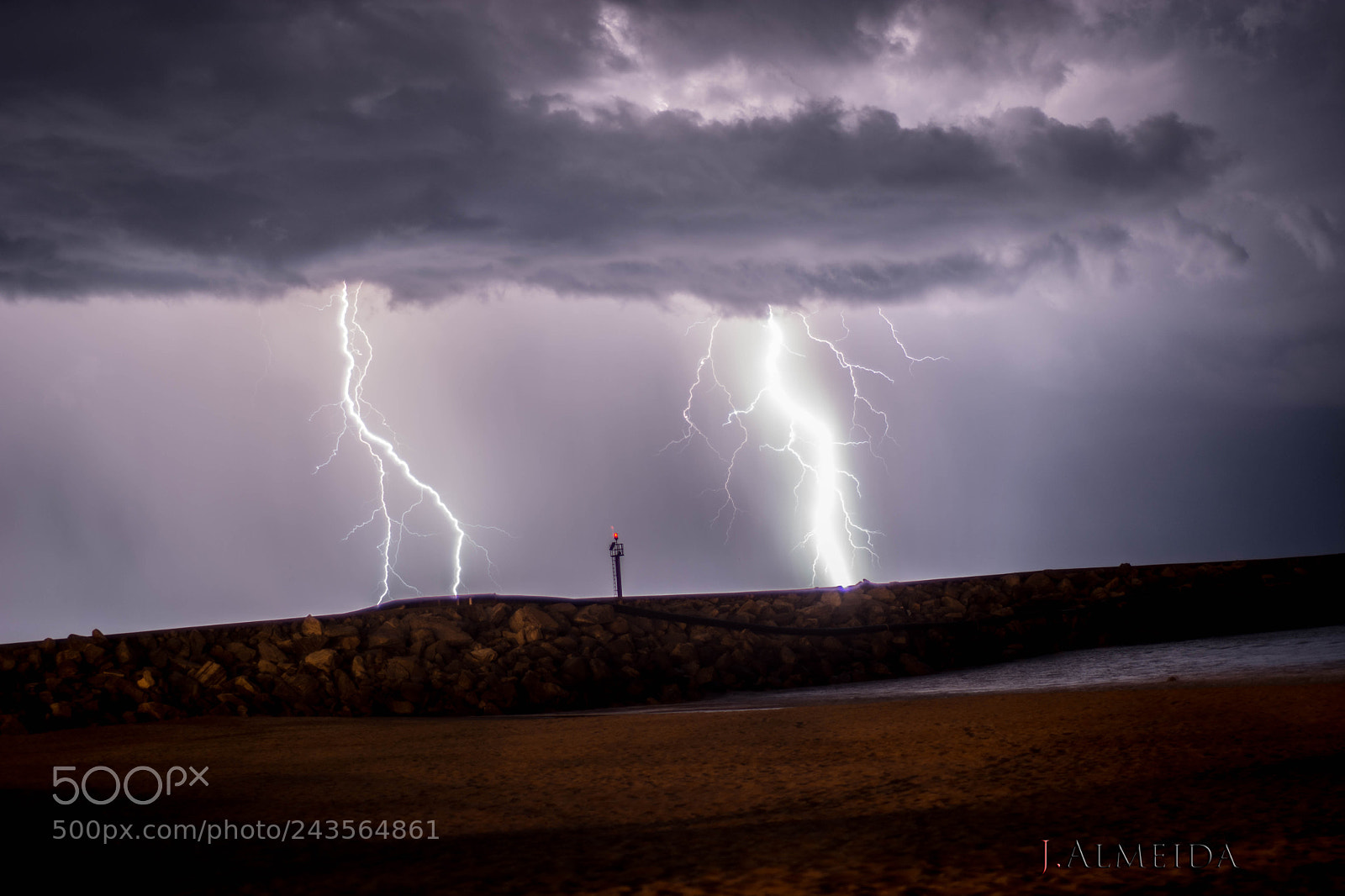 Nikon D7100 sample photo. “light show” photography