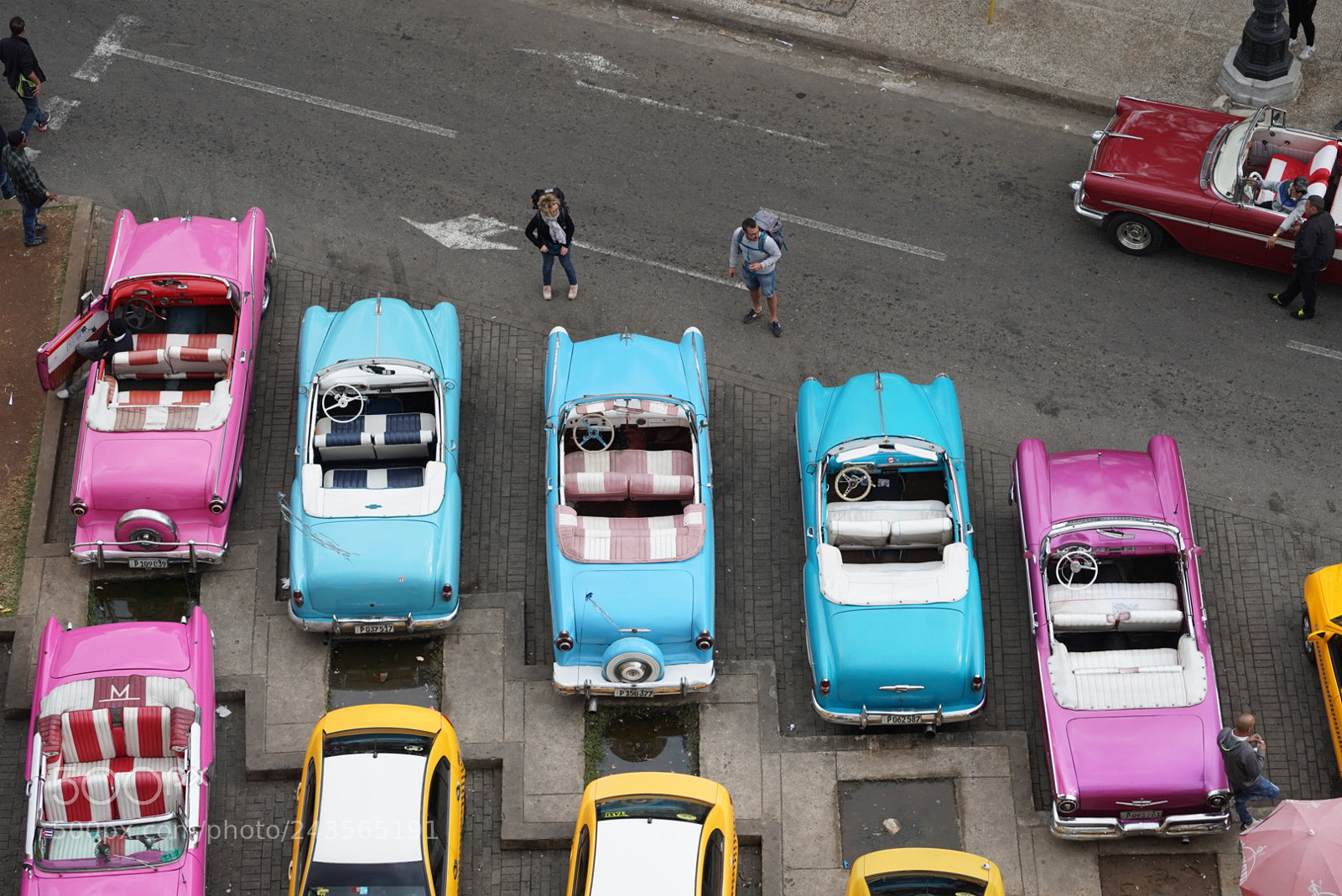 Sony a9 sample photo. Habanna classic cars photography