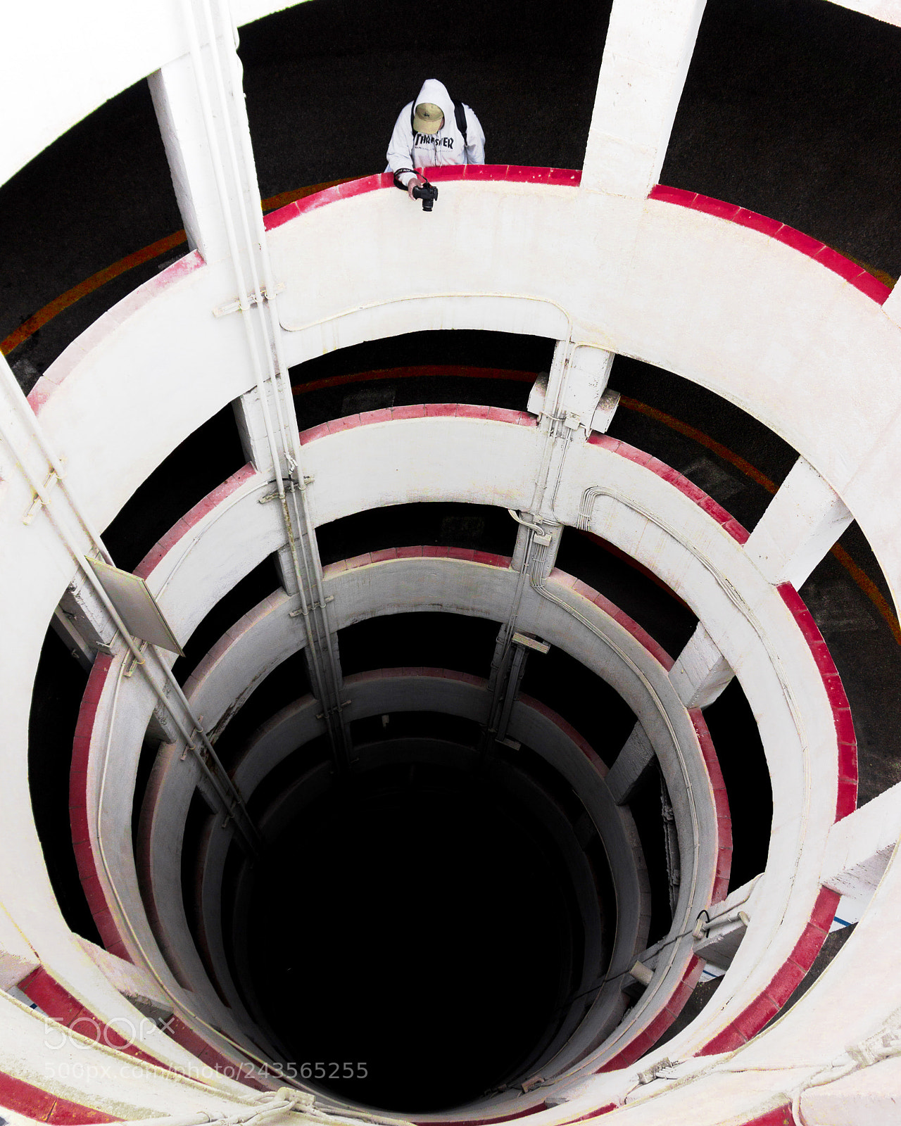 Sony Alpha a5000 (ILCE 5000) sample photo. The hole. photography