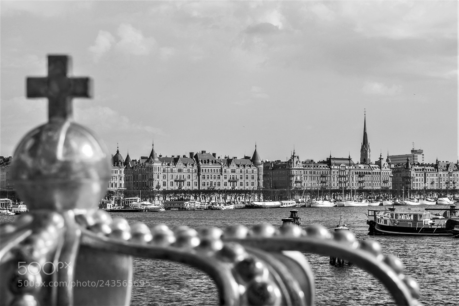 Canon EOS 1000D (EOS Digital Rebel XS / EOS Kiss F) sample photo. Stockholm photography