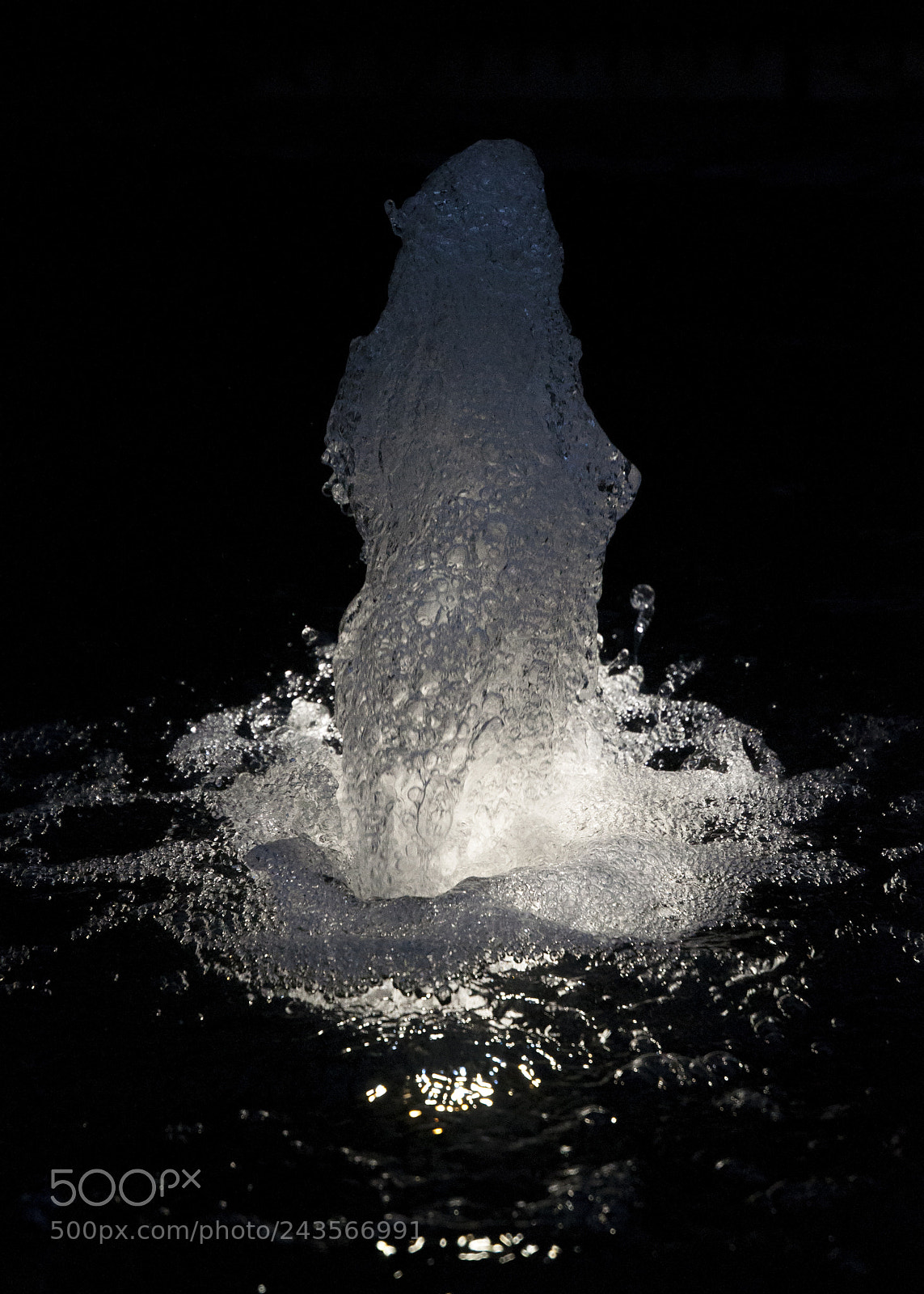 Nikon D90 sample photo. Fountain photography