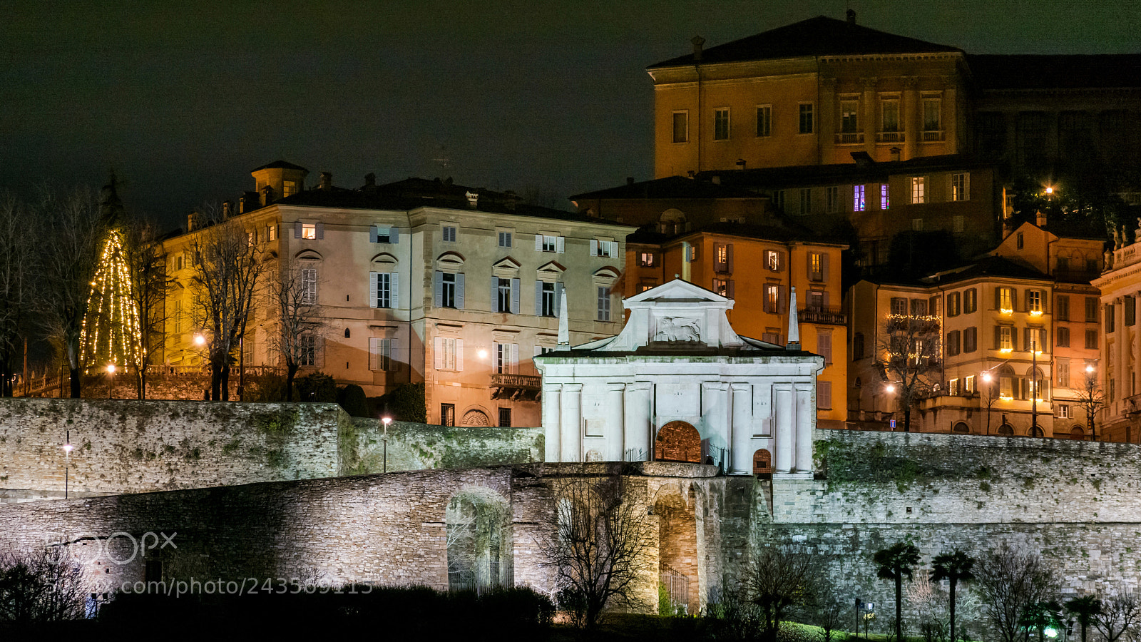 Nikon D7200 sample photo. Porta san giacomo ii photography