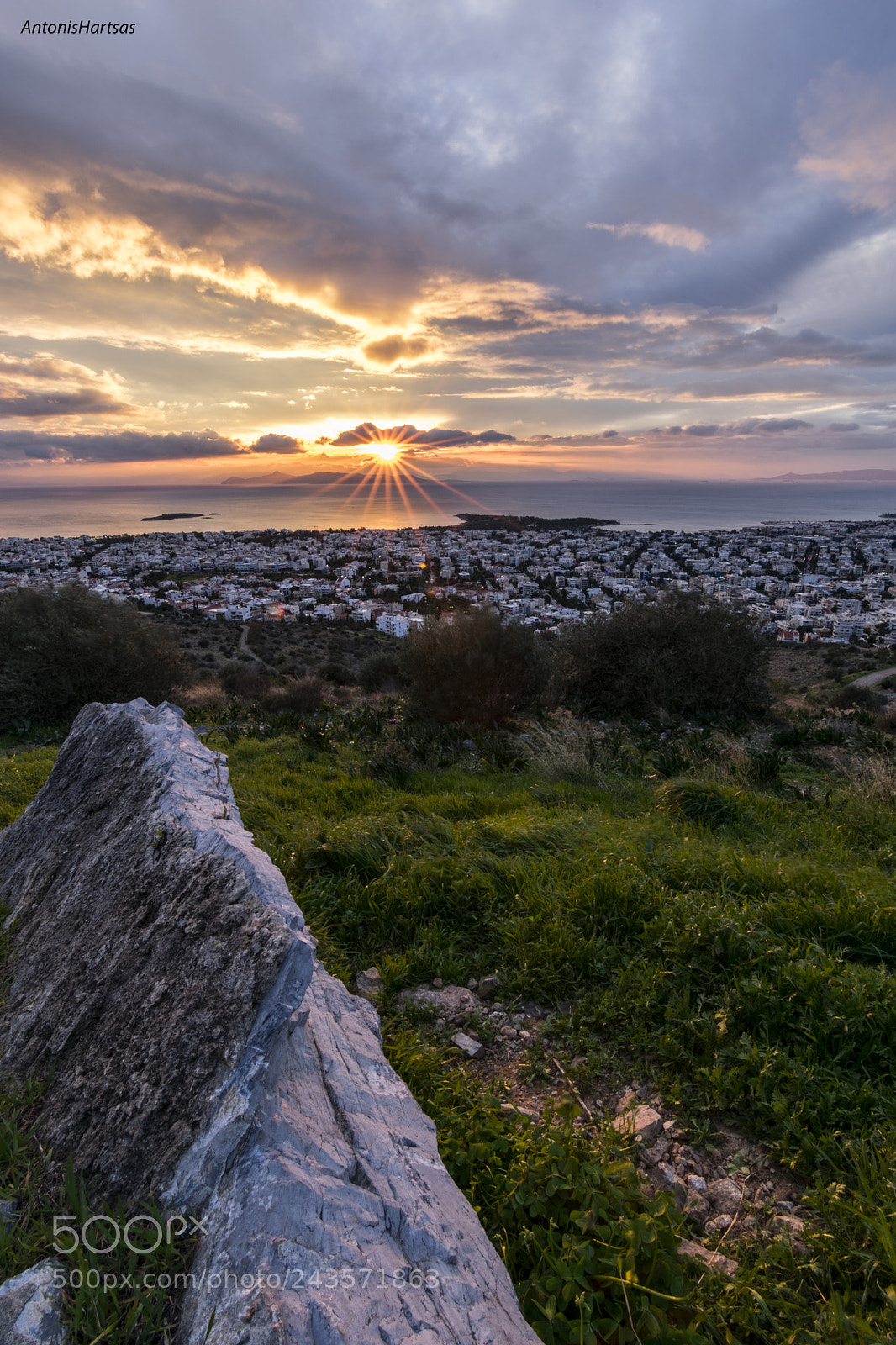 Nikon D3400 sample photo. Sun goes down.. photography