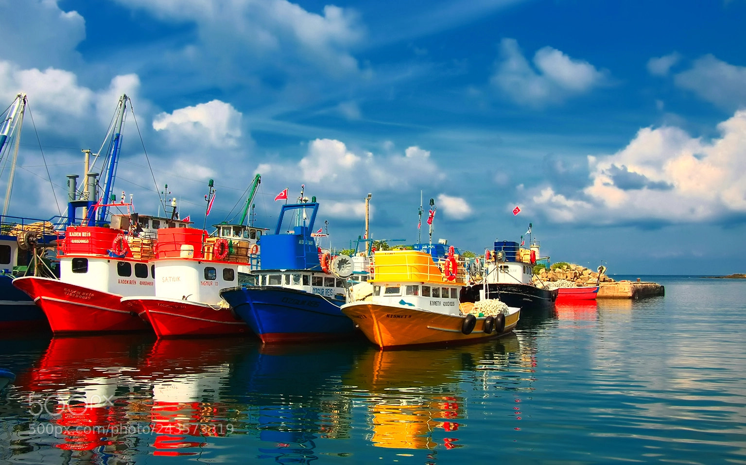 Canon EOS 40D sample photo. Fishing boats photography