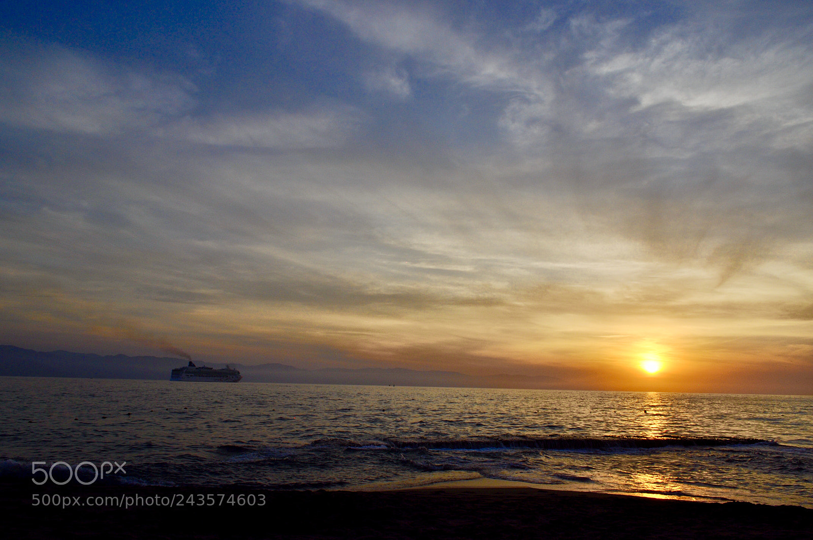 Nikon D5000 sample photo. Traveling away visit my photography