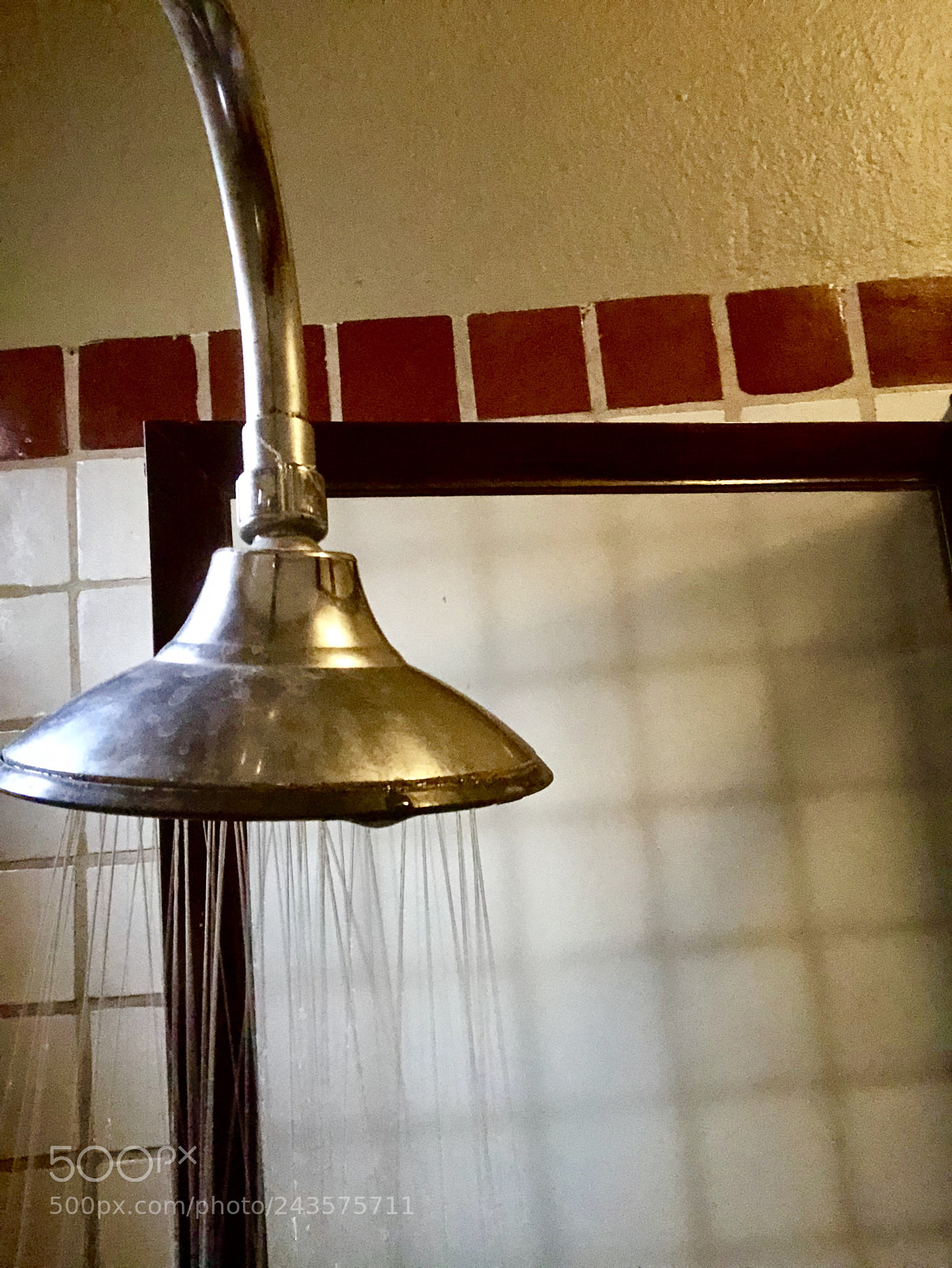 Apple iPhone X sample photo. Shower visit my webpage photography