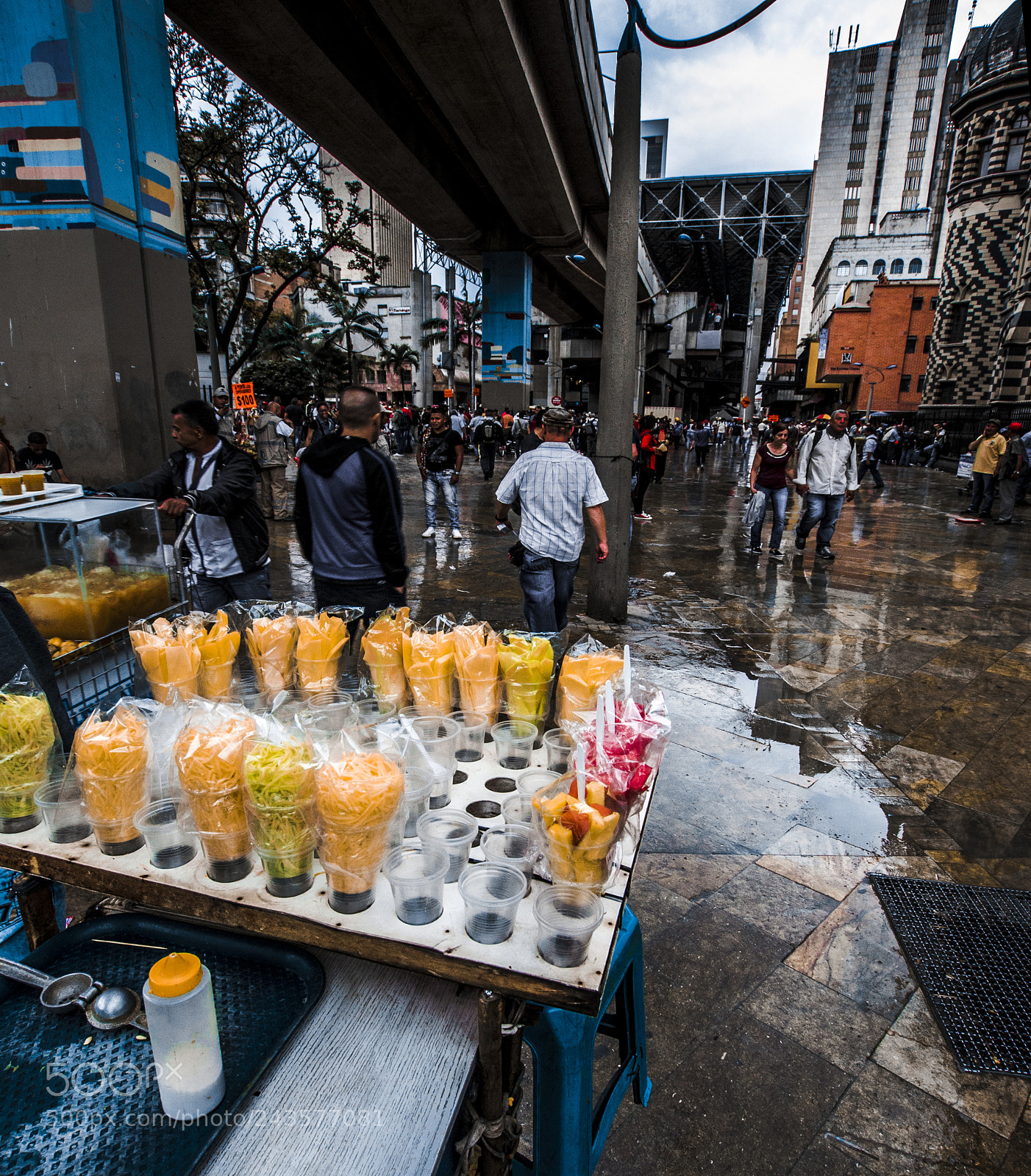Nikon D3100 sample photo. Street of medellin photography