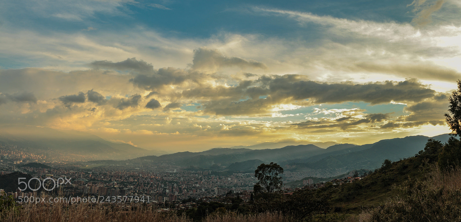 Canon EOS 700D (EOS Rebel T5i / EOS Kiss X7i) sample photo. Al atardecer... photography