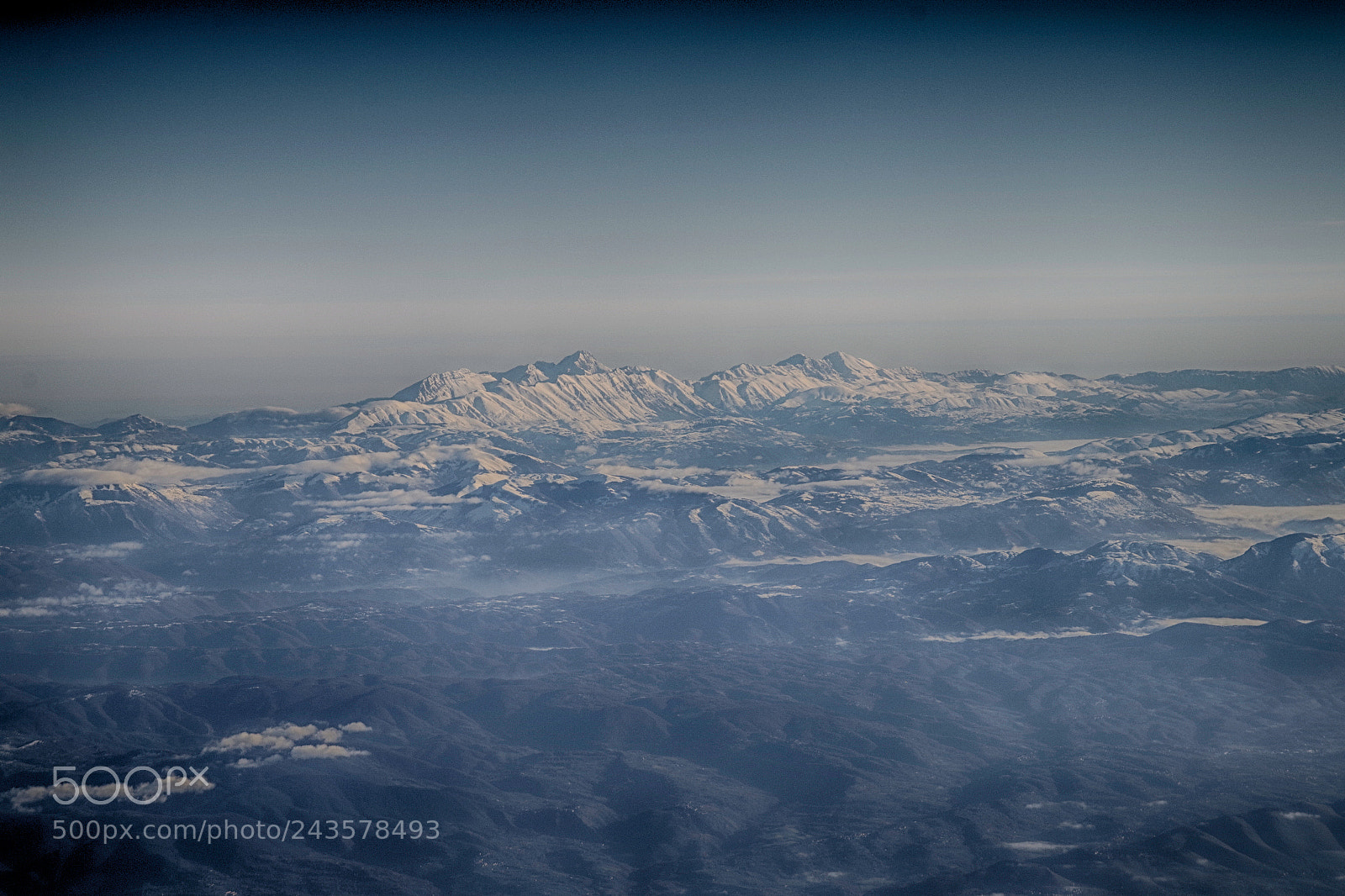 Pentax K-S2 sample photo. Clouds and montains photography