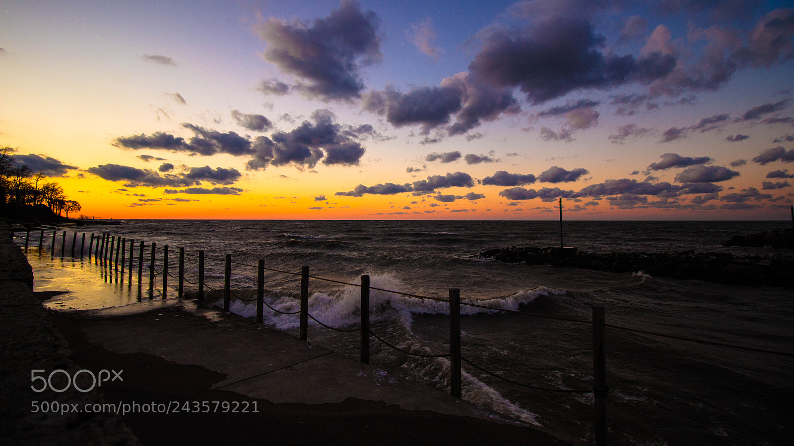 Canon EOS 700D (EOS Rebel T5i / EOS Kiss X7i) sample photo. Lake erie sunset photography