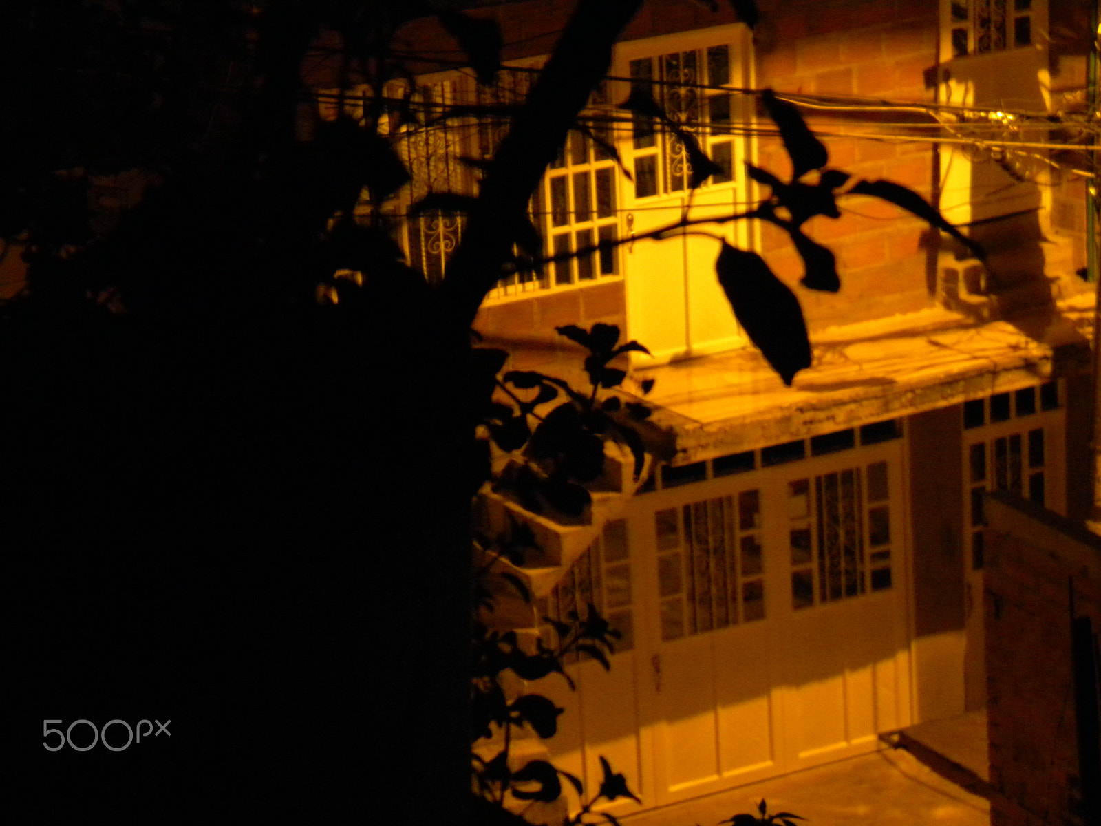 Nikon Coolpix L100 sample photo. Fachada nocturna photography