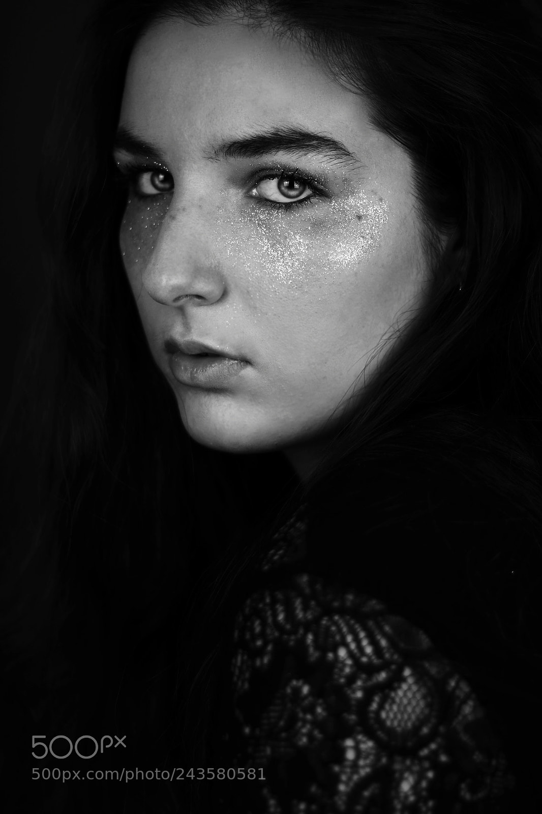 Canon EOS 70D + Canon EF 50mm F1.8 STM sample photo. Paillettes photography
