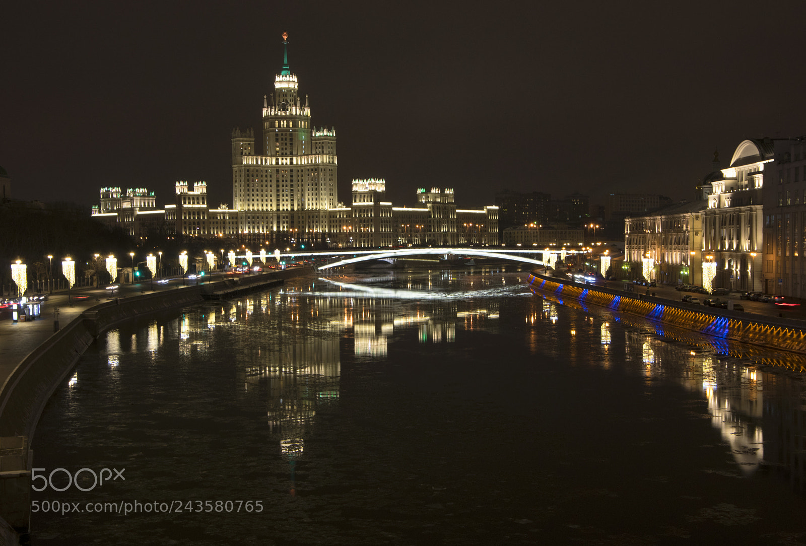 Pentax K-3 sample photo. Moscow light photography