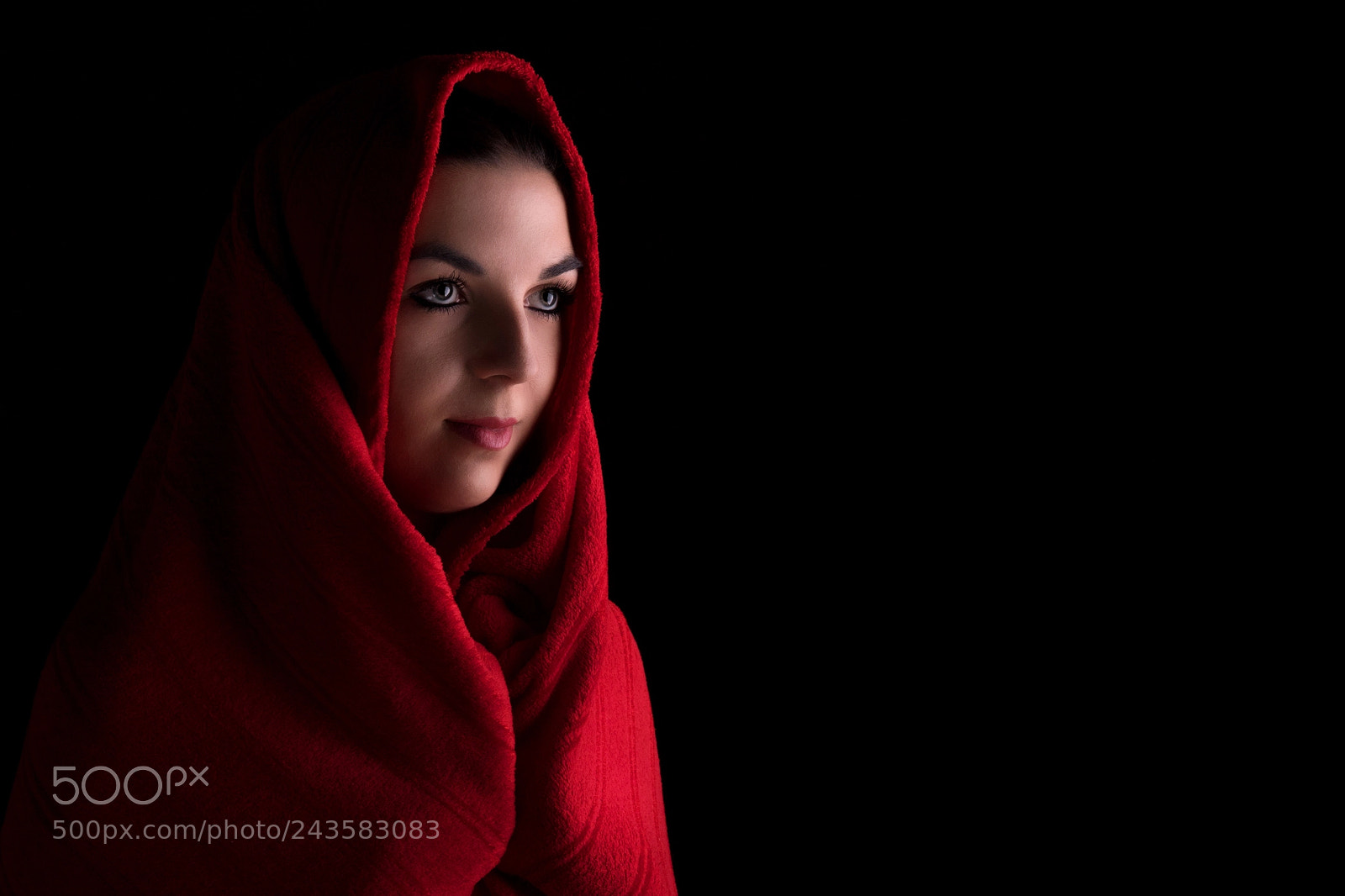 Canon EOS 7D Mark II sample photo. Red photography