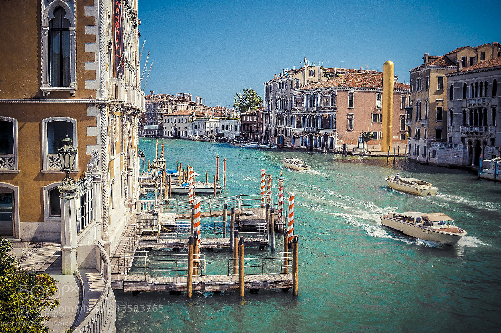 Olympus OM-D E-M10 sample photo. Venice photography