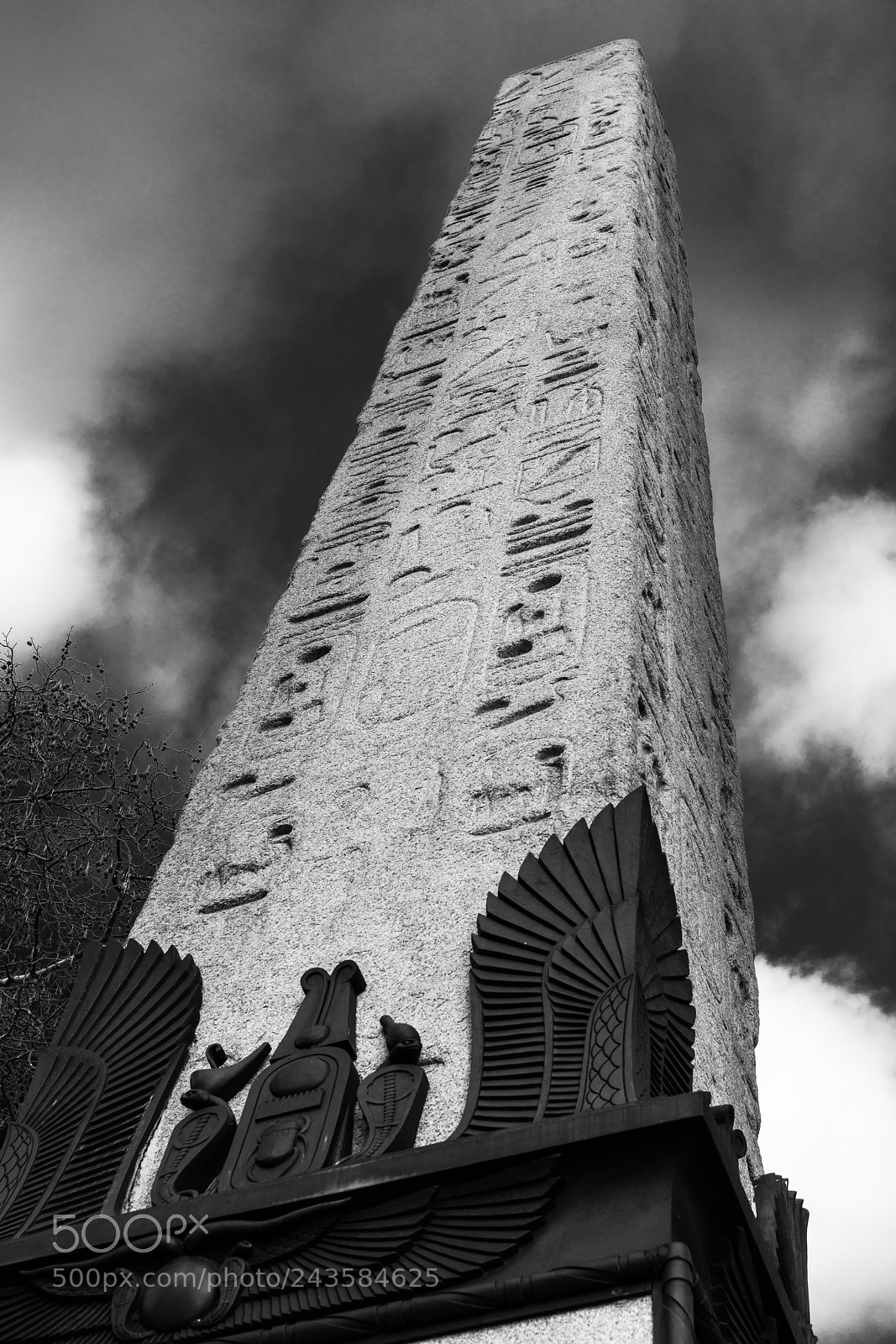 Sony a7R II sample photo. Cleopatra's needle photography