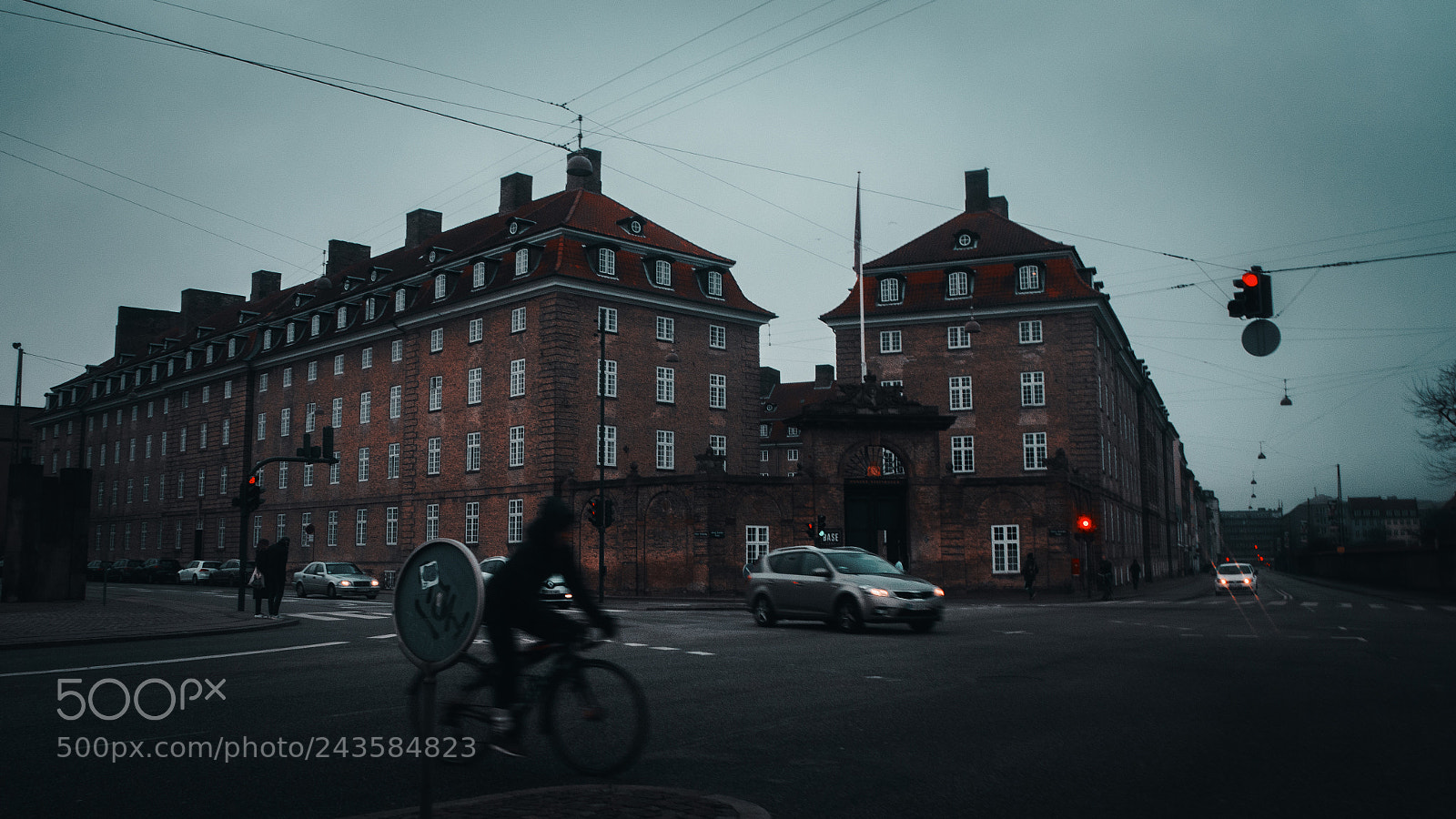Panasonic Lumix DC-GH5 sample photo. A danish street photography