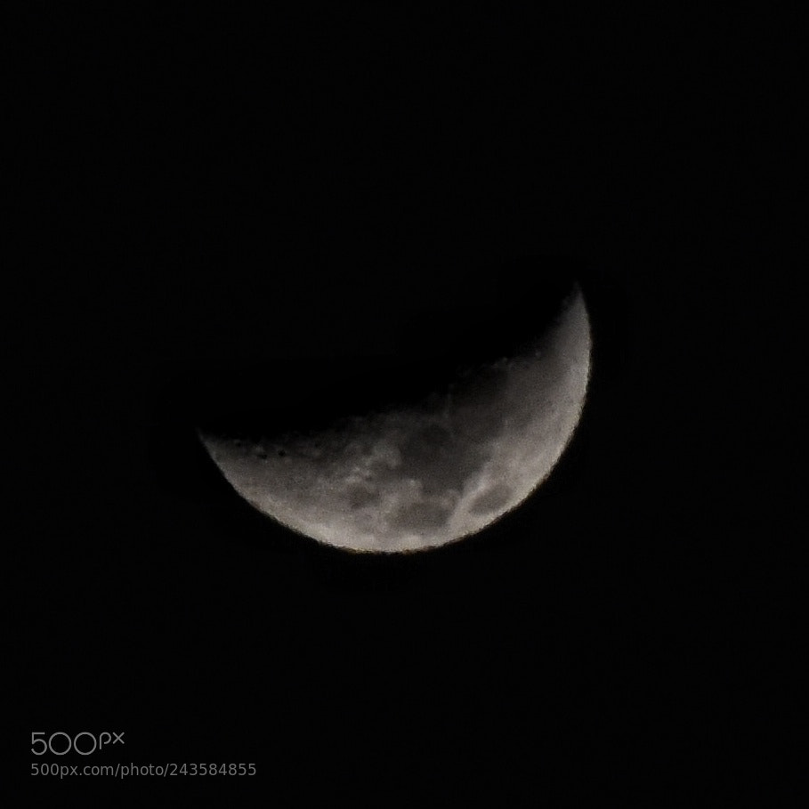 Nikon D7200 sample photo. Luna adesso da dietro photography
