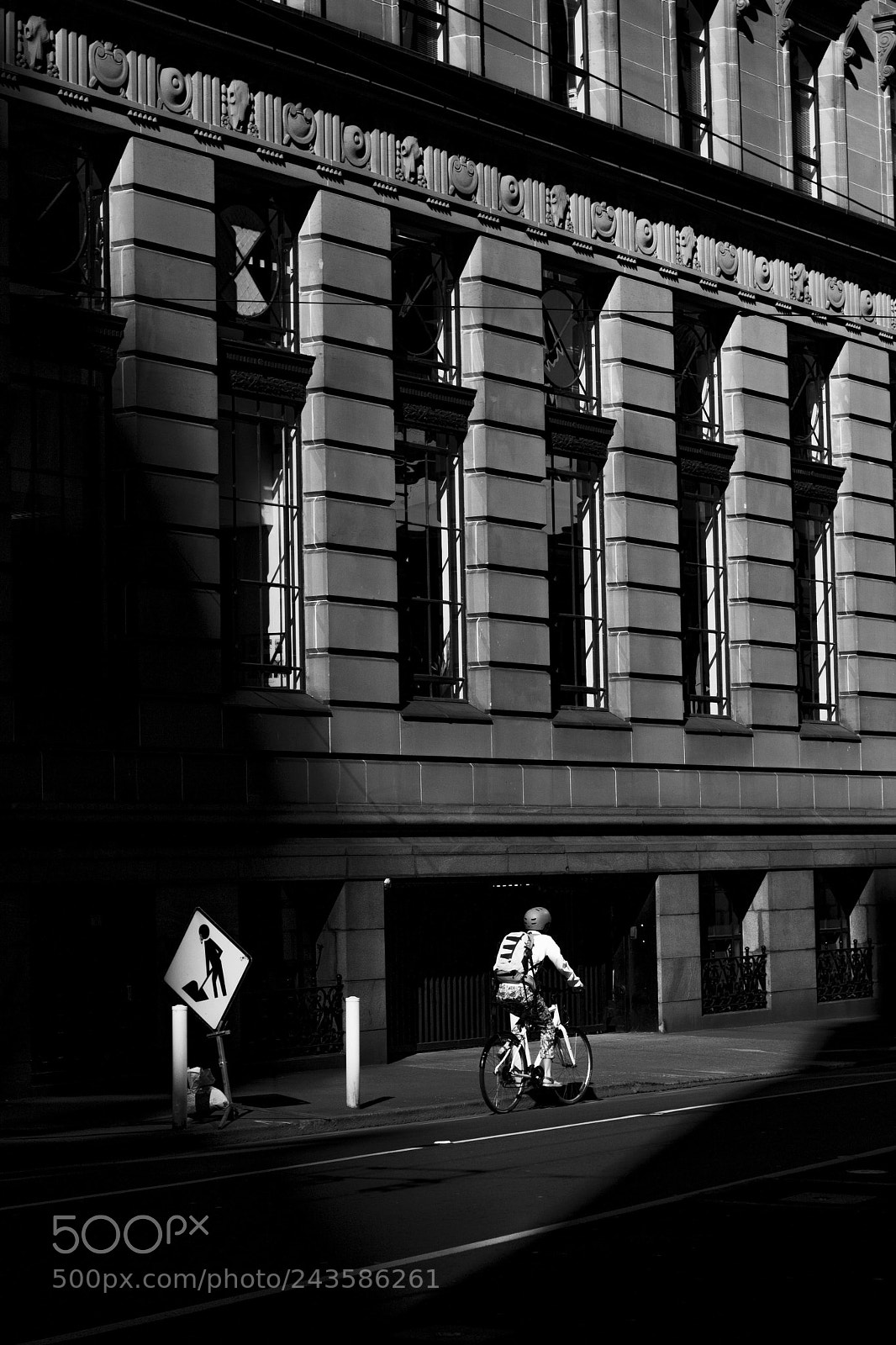 Canon EOS 1000D (EOS Digital Rebel XS / EOS Kiss F) sample photo. Hunter street shoot. [day 87] photography