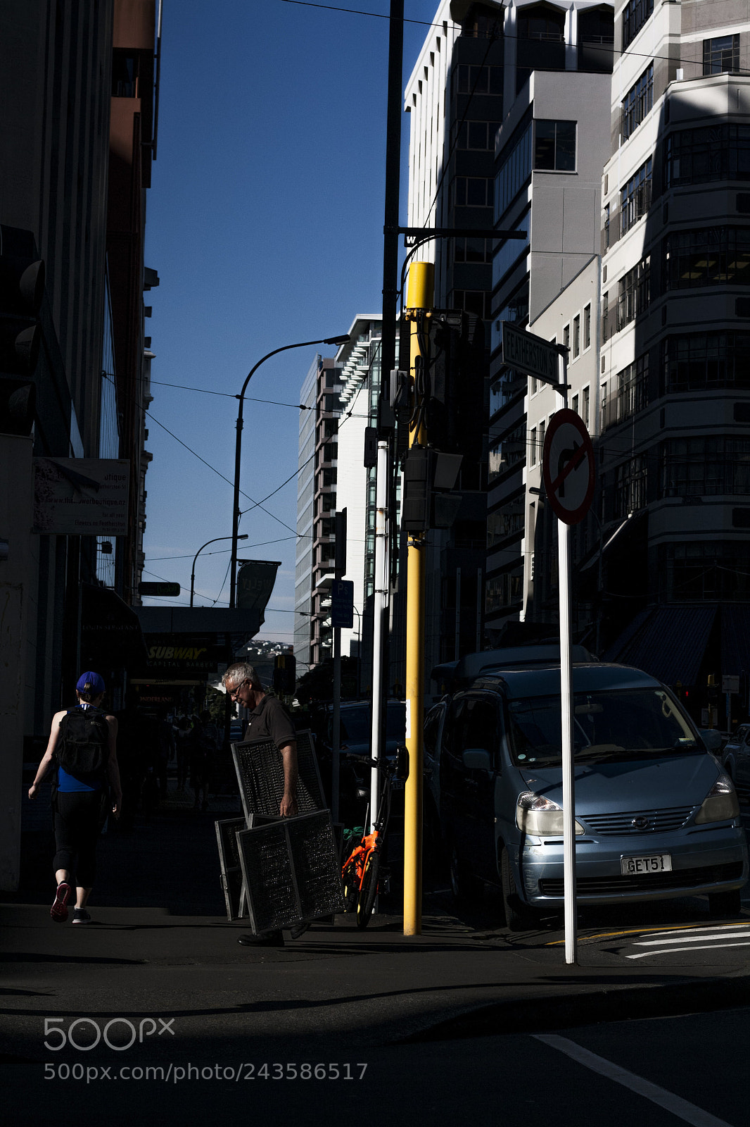 Canon EOS 1000D (EOS Digital Rebel XS / EOS Kiss F) sample photo. Hunter street shoot. [day 87] photography