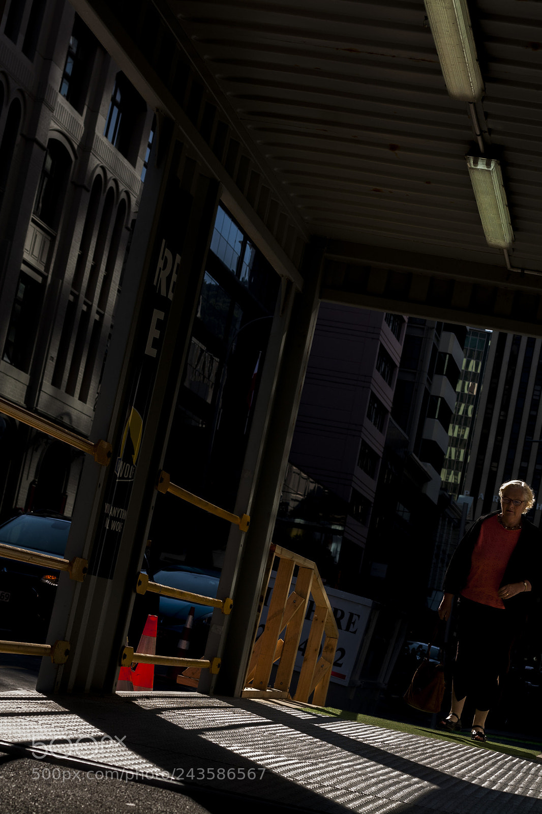 Canon EOS 1000D (EOS Digital Rebel XS / EOS Kiss F) sample photo. Hunter street shoot. [day 87] photography