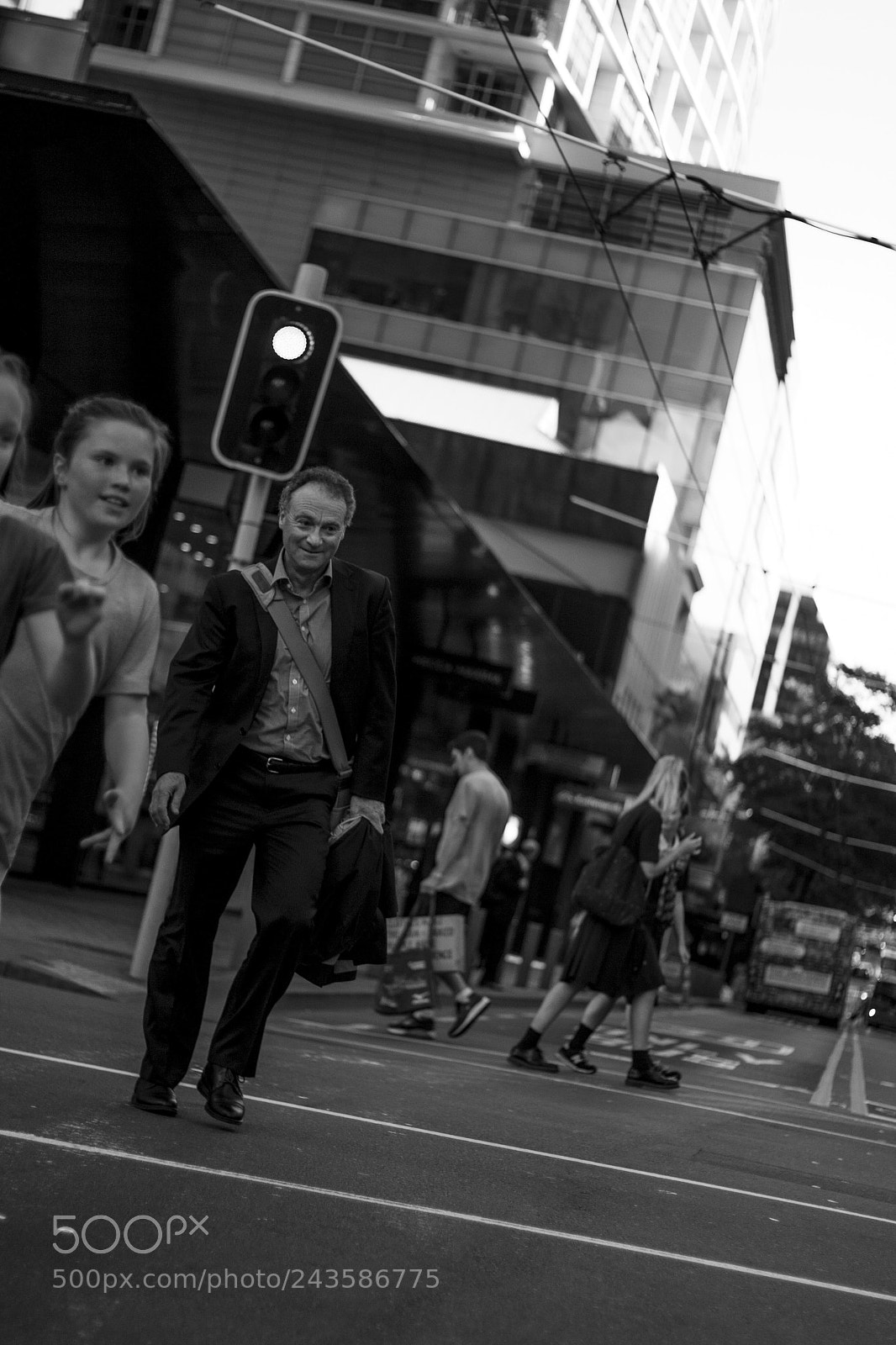 Canon EOS 1000D (EOS Digital Rebel XS / EOS Kiss F) sample photo. Hunter street shoot. [day 87] photography
