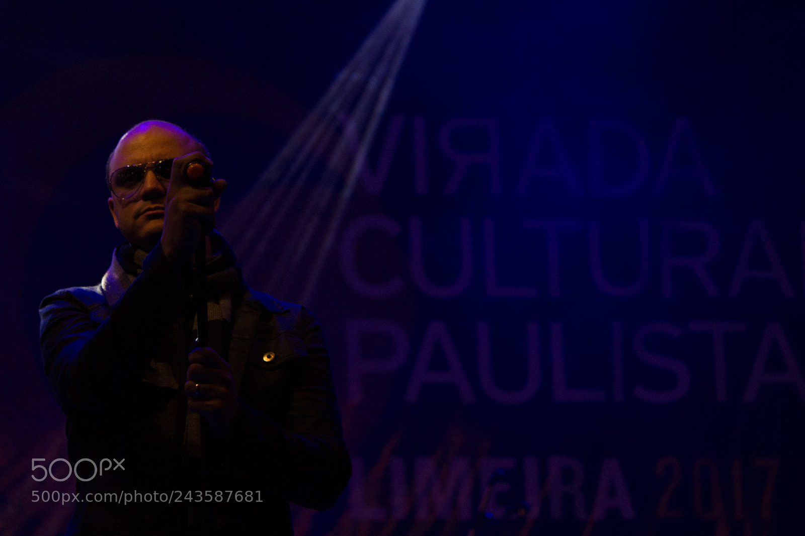 Canon EOS 1200D (EOS Rebel T5 / EOS Kiss X70 / EOS Hi) sample photo. U2 cover - virada photography