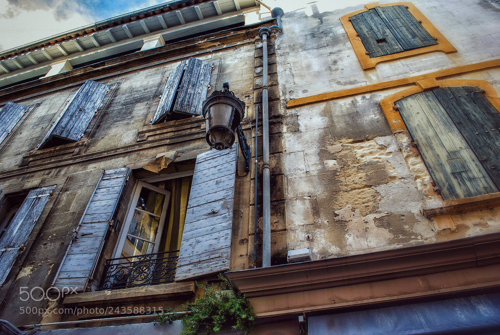 Nikon D60 sample photo. A french balcony in photography