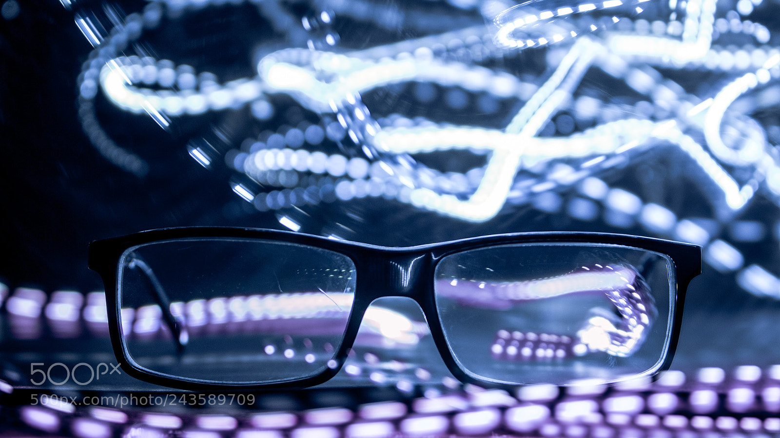 Canon EOS 700D (EOS Rebel T5i / EOS Kiss X7i) sample photo. Glasses photography