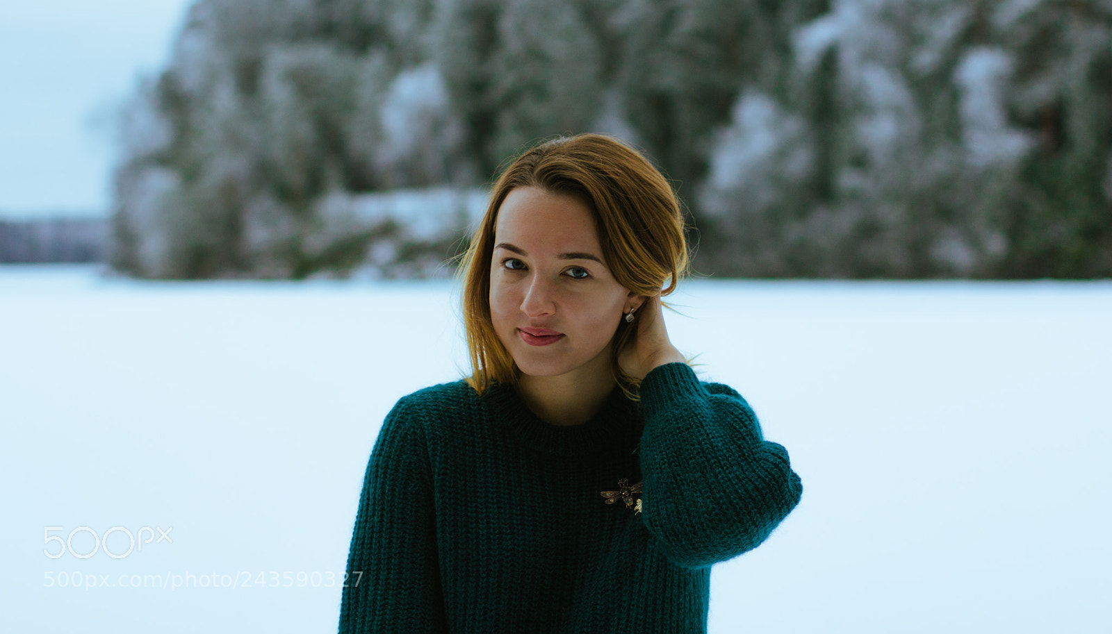 Canon EOS 60D sample photo. Portait_cropped outside photography