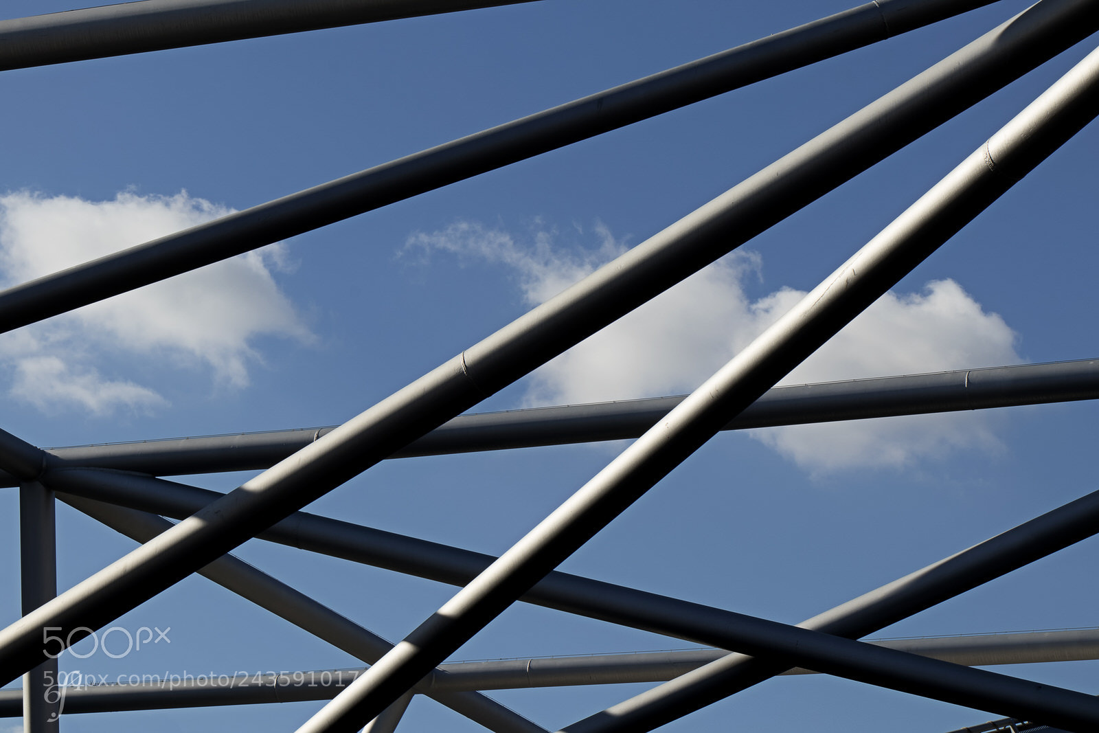 Canon EOS M5 sample photo. A framed sky photography