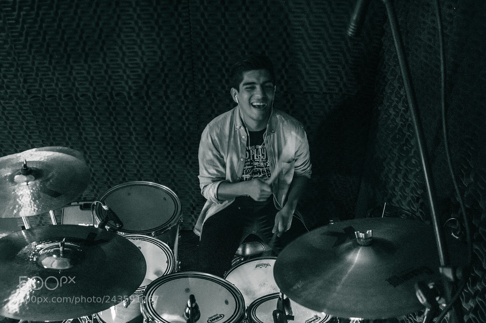 Canon EOS 700D (EOS Rebel T5i / EOS Kiss X7i) sample photo. Drums photography