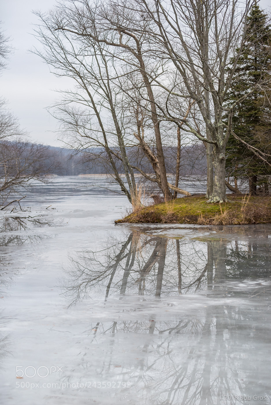 Pentax K-1 sample photo. Hopewell lake in winter photography
