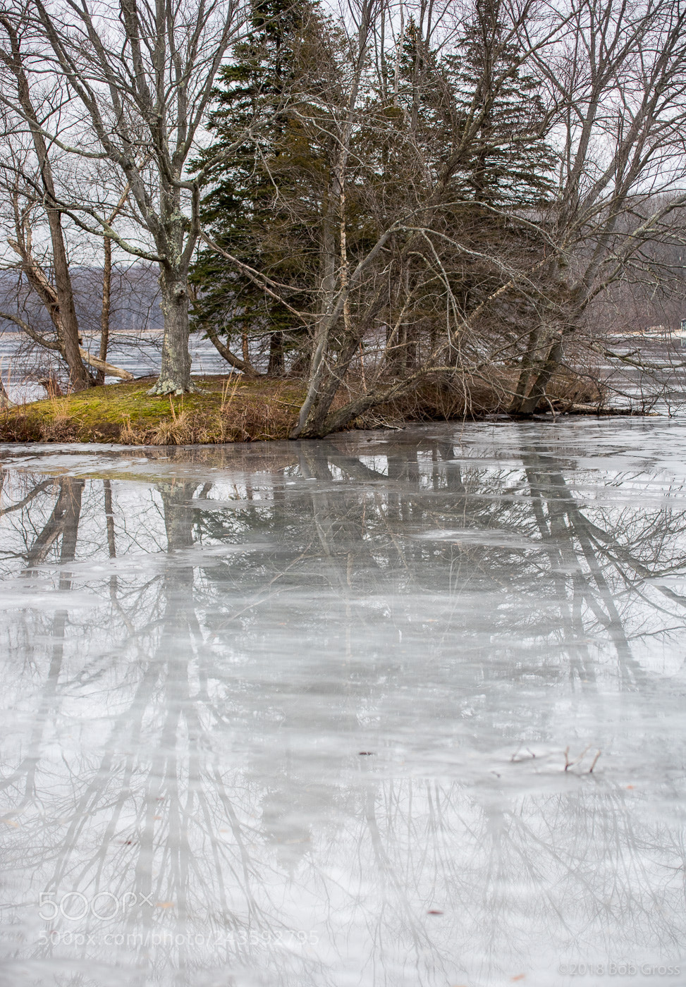 Pentax K-1 sample photo. Hopewell lake in winter photography