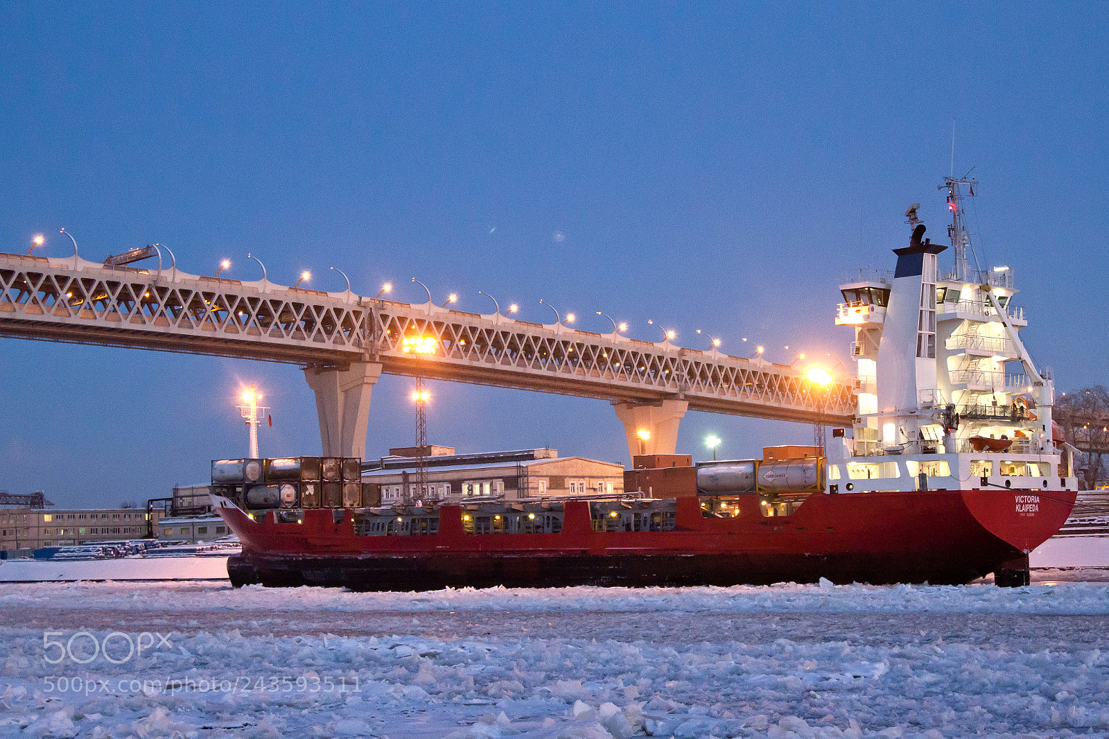 Canon EOS 500D (EOS Rebel T1i / EOS Kiss X3) sample photo. Container ship victoria (klaipeda) photography