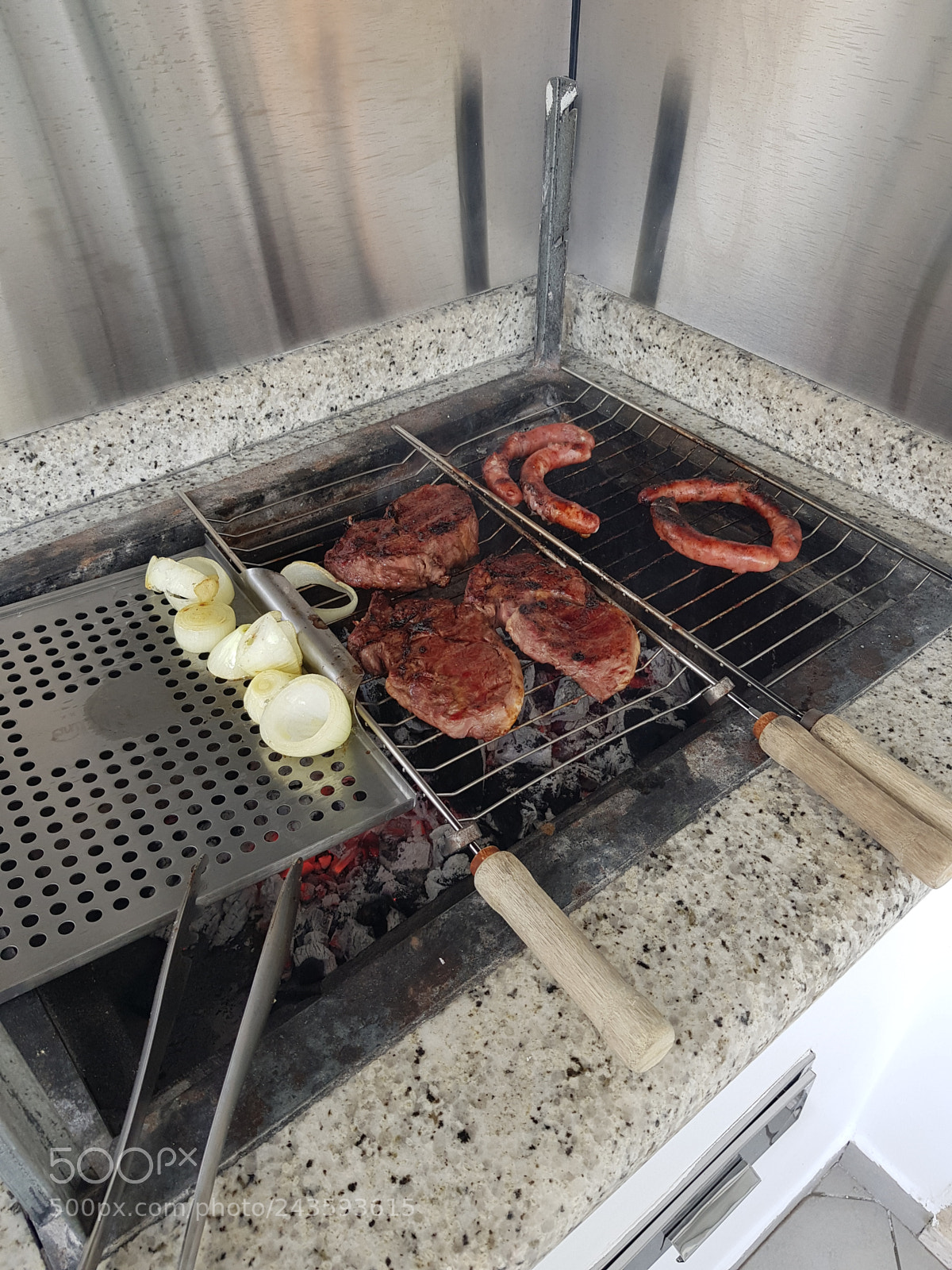 Samsung Galaxy S8+ sample photo. Barbecue photography