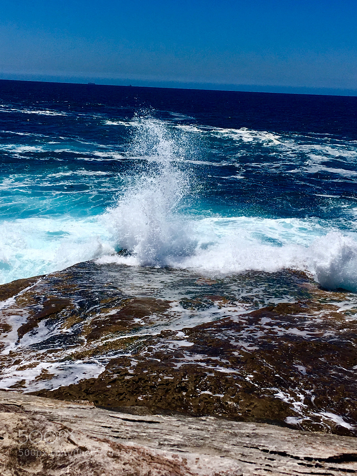 Apple iPhone SE sample photo. At the ocean photography