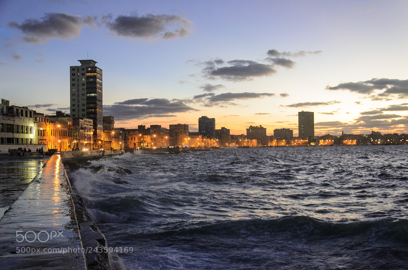 Nikon D5100 sample photo. Malecon sunset photography