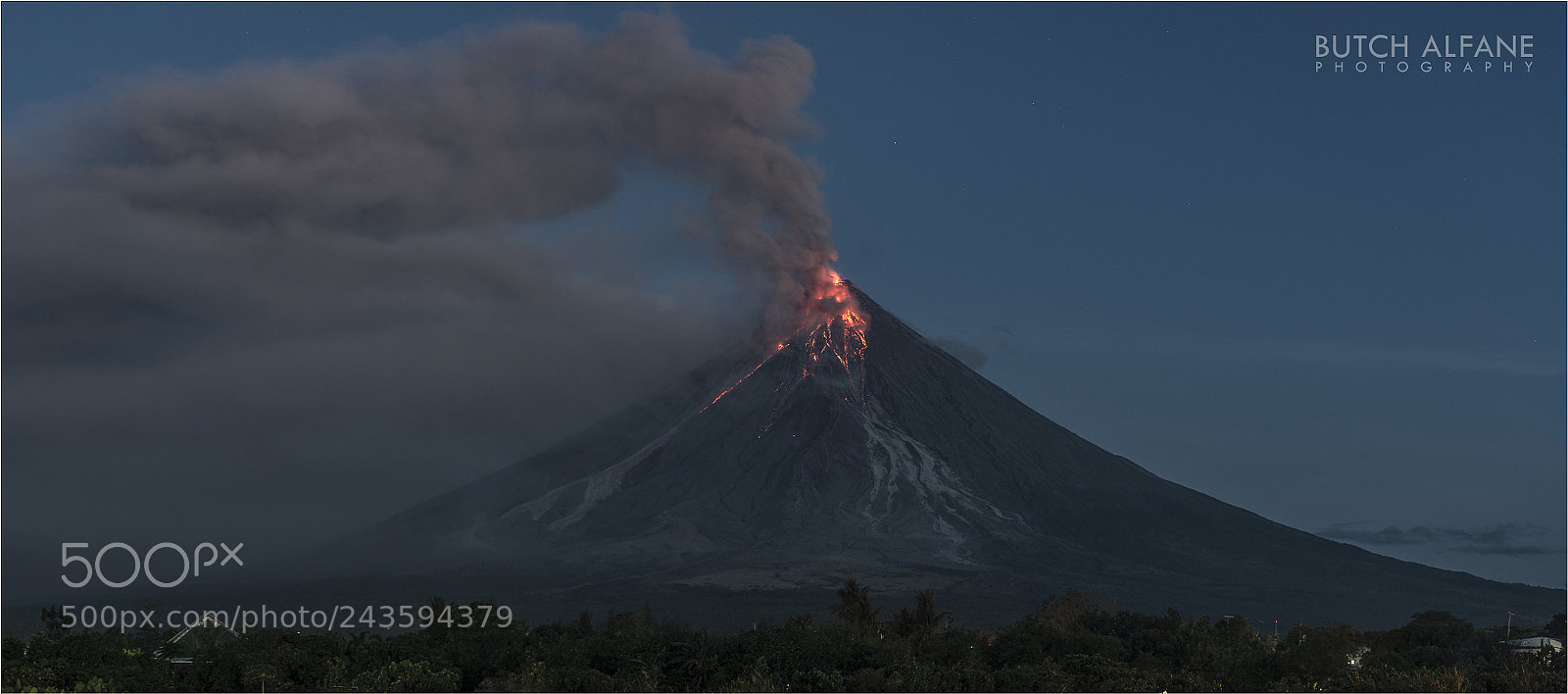 Nikon D800 sample photo. Mayon volcano photography