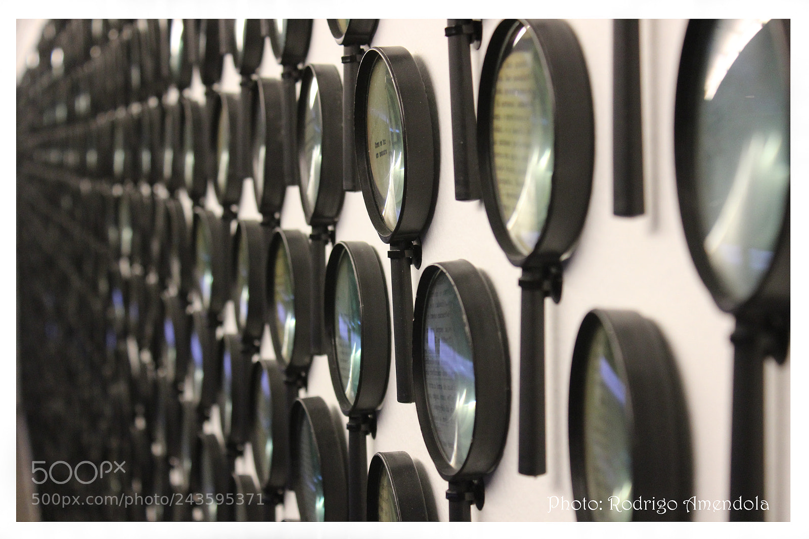 Canon EOS 600D (Rebel EOS T3i / EOS Kiss X5) sample photo. Zoom in photography