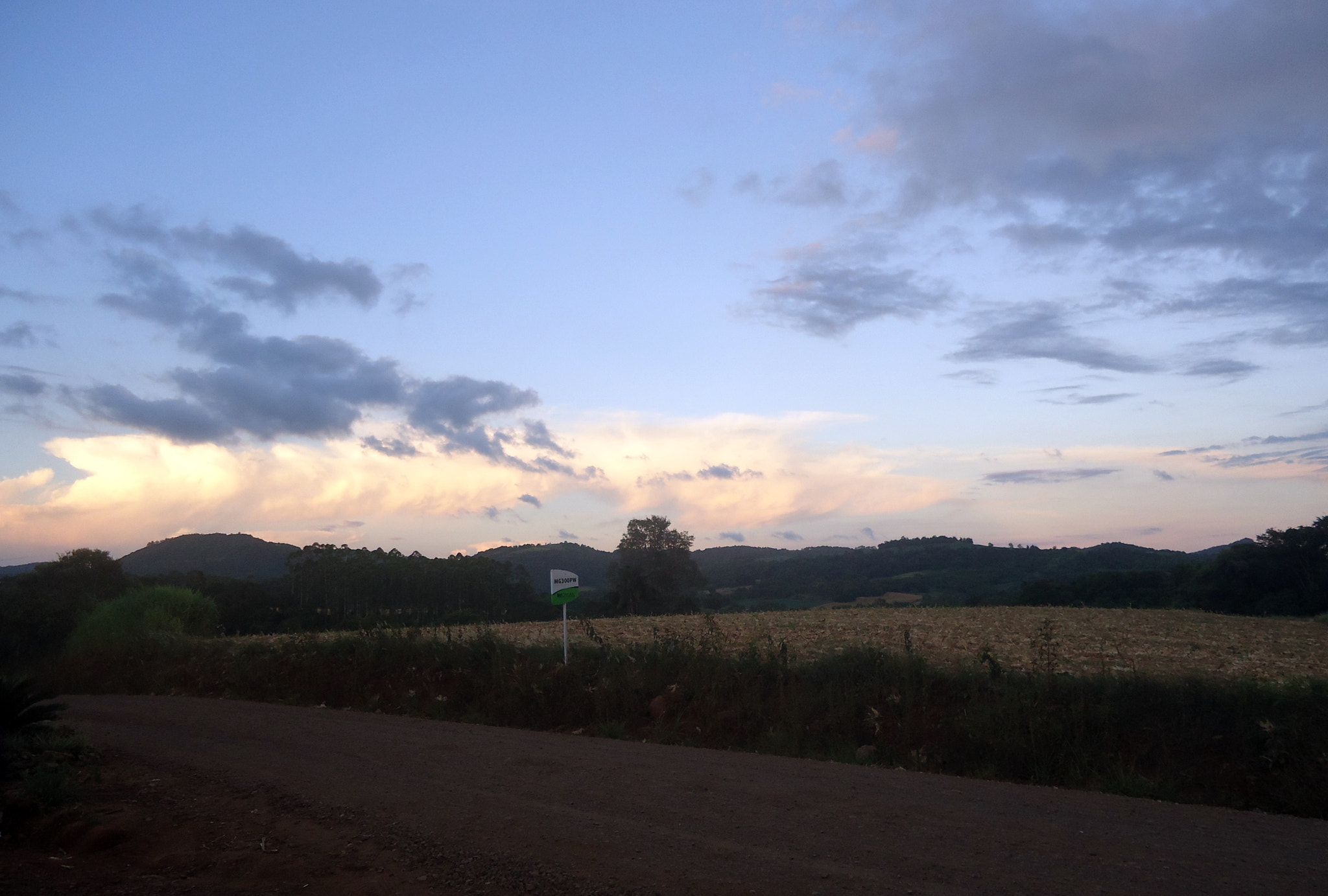 Sony Cyber-shot DSC-W530 sample photo. Sunset in the countryside photography