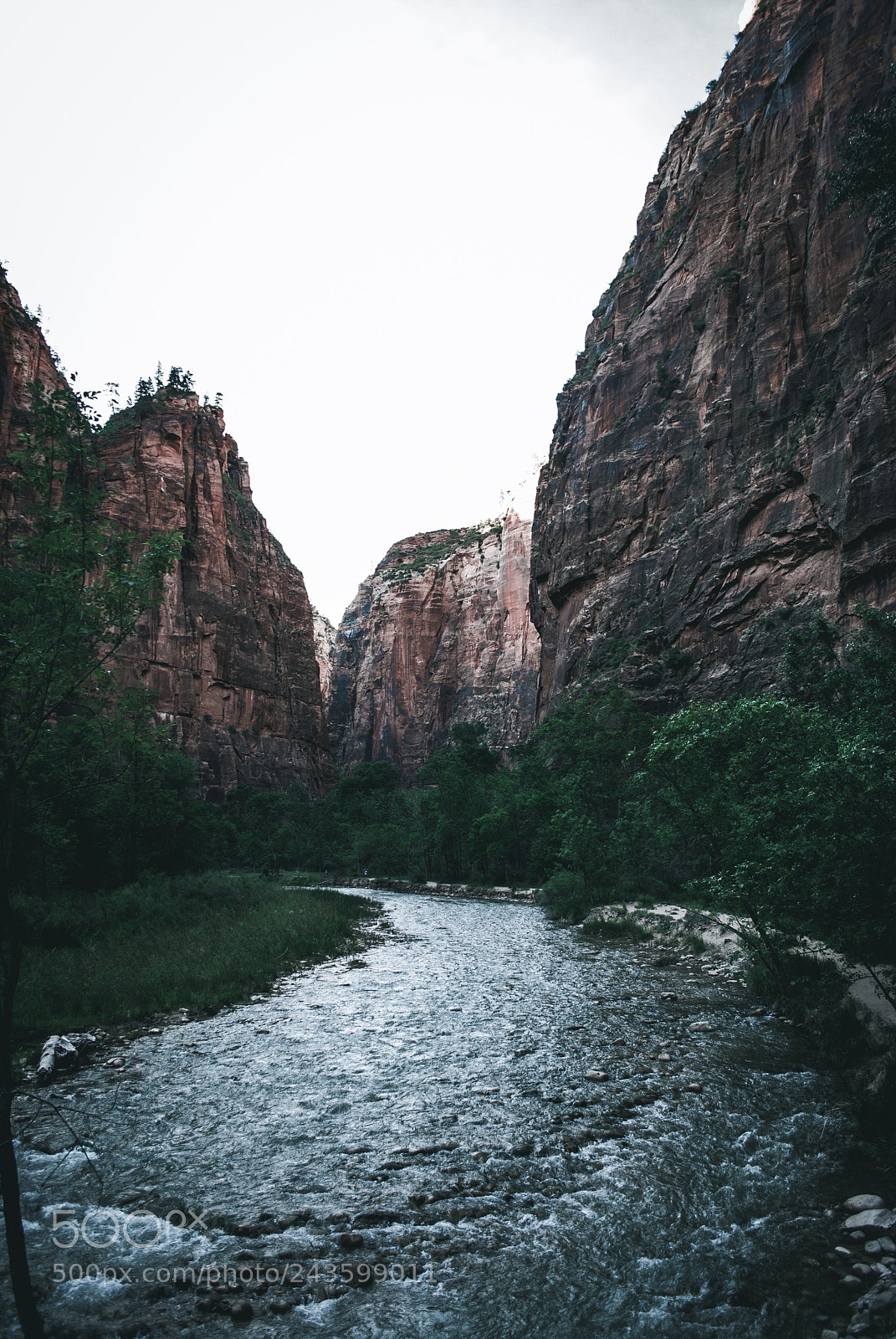 Nikon D3000 sample photo. This river was our photography