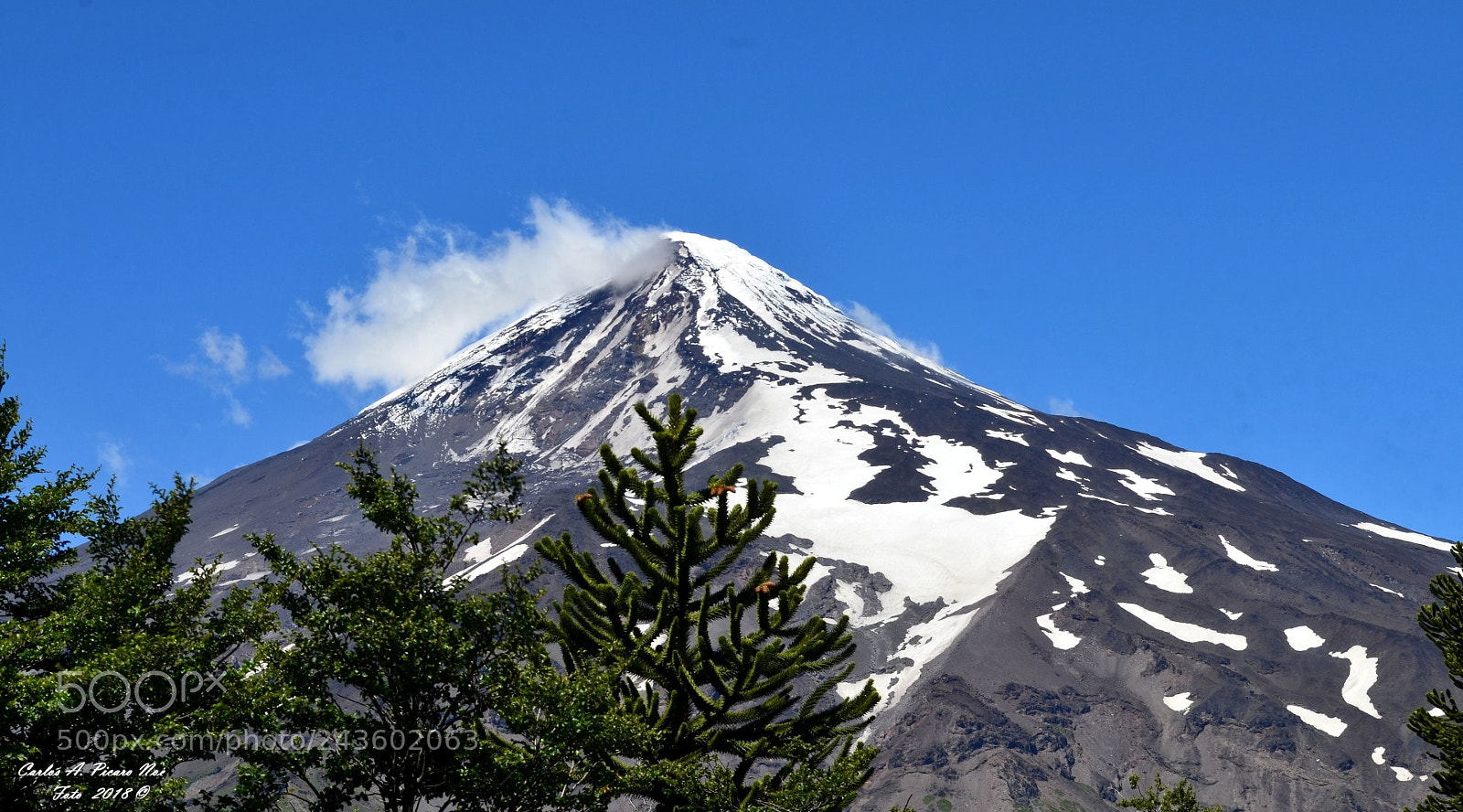 Nikon D5100 sample photo. Volcán lanín photography