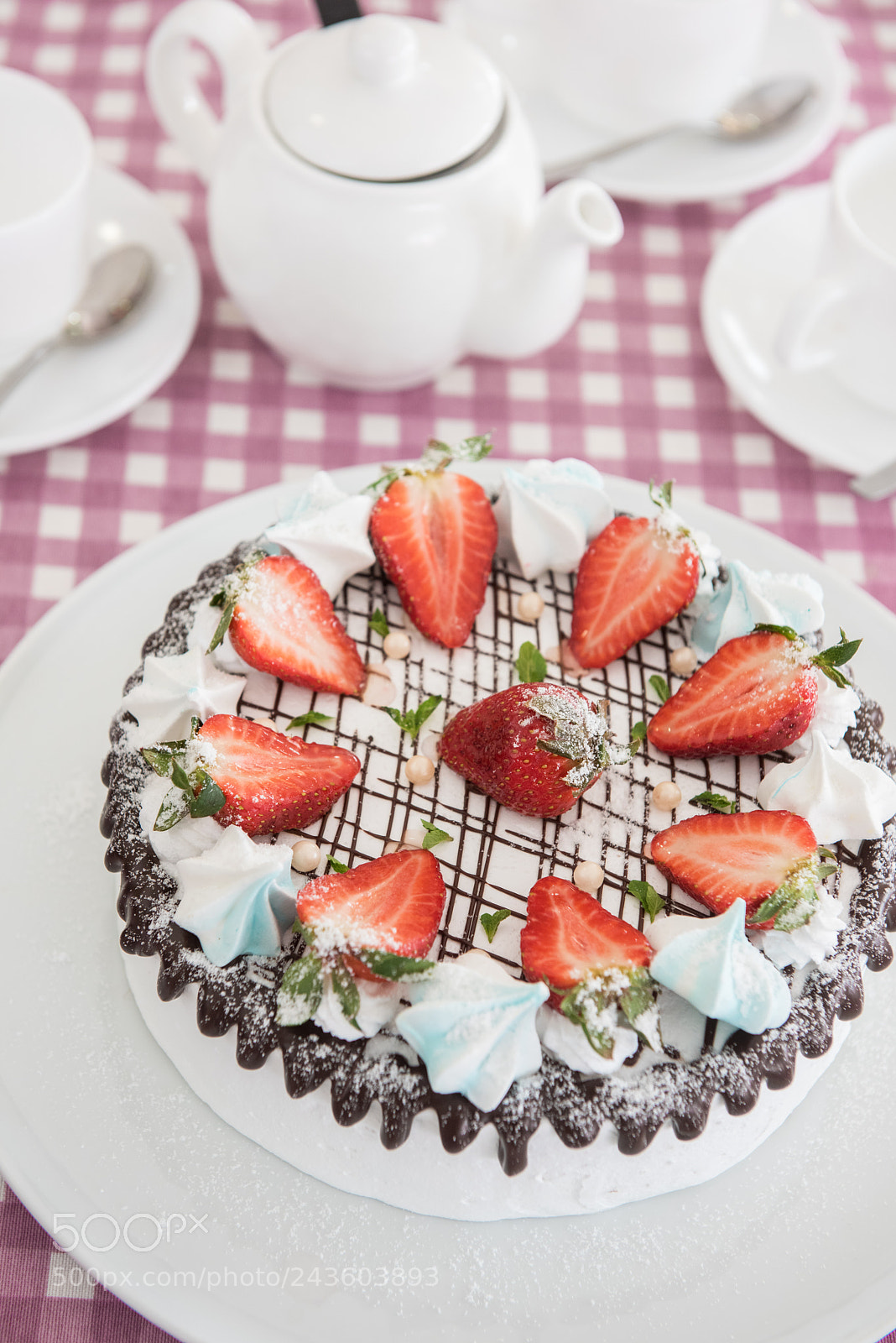 Nikon D810 sample photo. Tasty strawberry cream cake photography